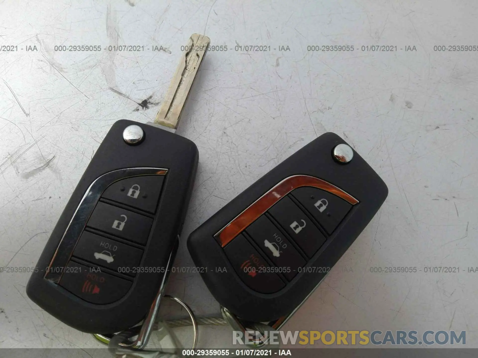 11 Photograph of a damaged car 4T1G11AK3LU360969 TOYOTA CAMRY 2020