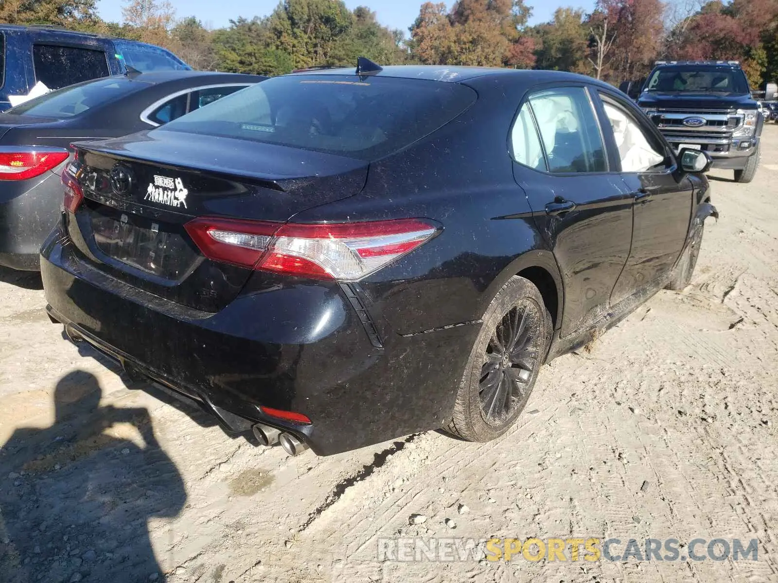 4 Photograph of a damaged car 4T1G11AK3LU383829 TOYOTA CAMRY 2020