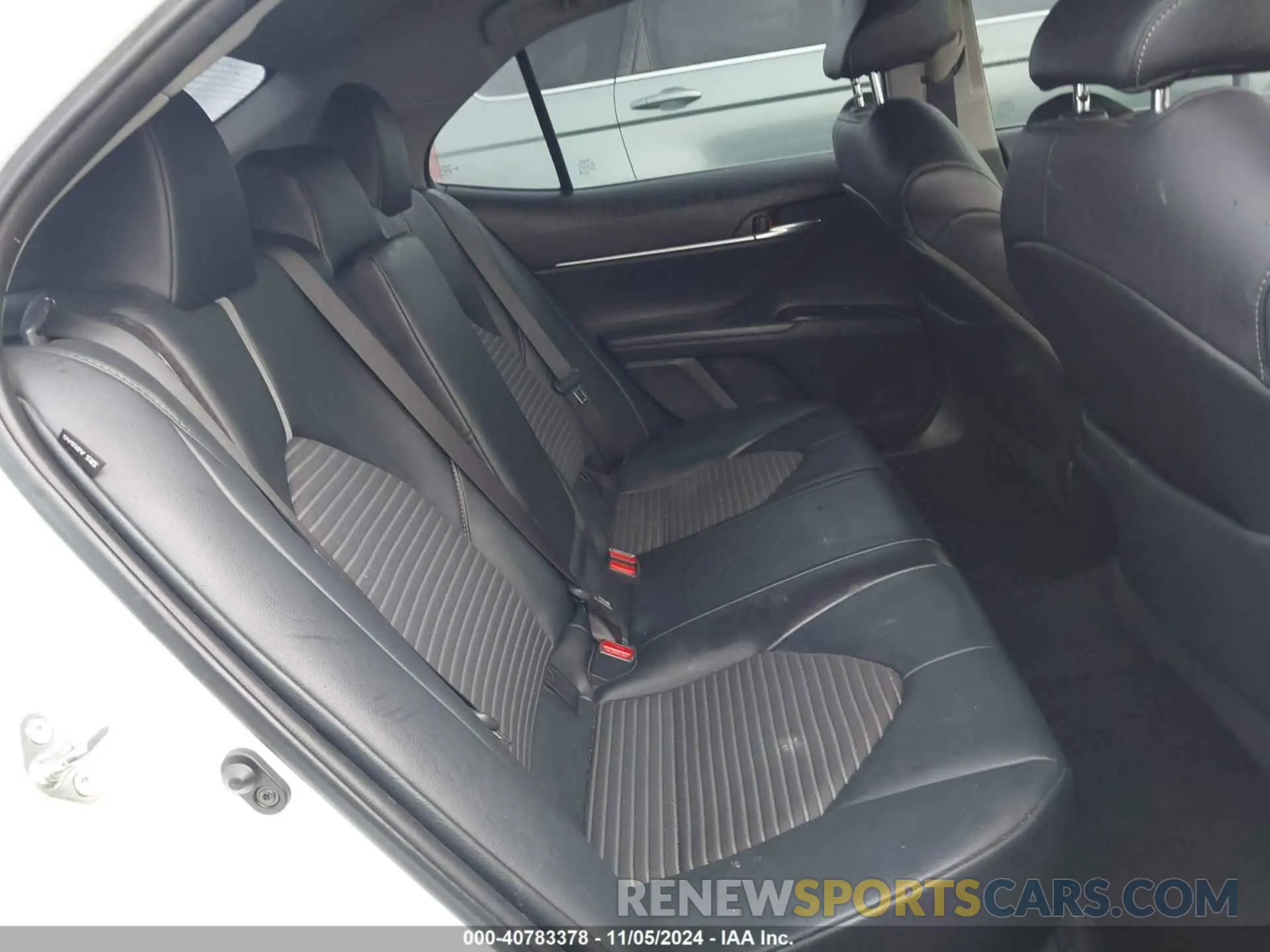 8 Фотография поврежденного автомобиля 4T1G11AK3LU502785 TOYOTA CAMRY 2020