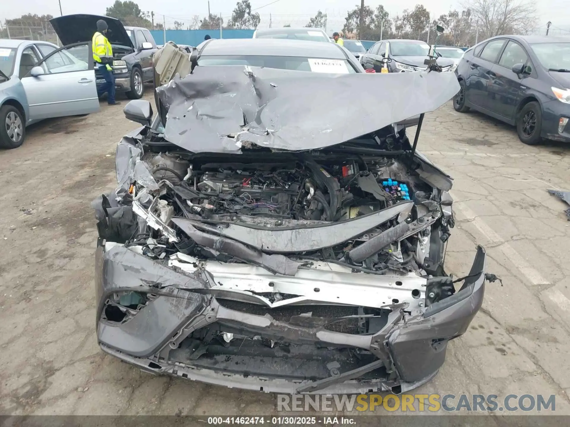 13 Фотография поврежденного автомобиля 4T1G11AK3LU504844 TOYOTA CAMRY 2020