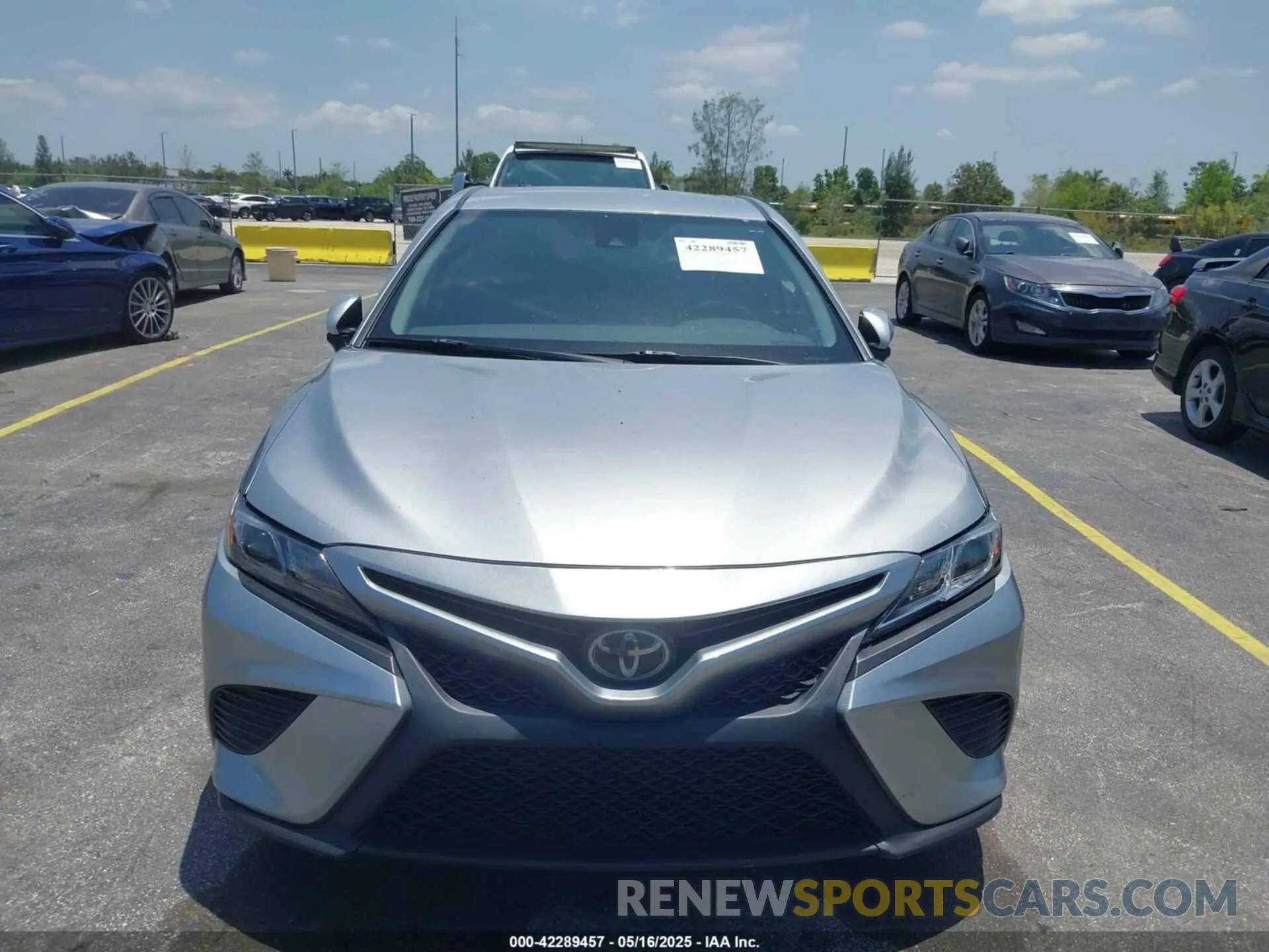 13 Photograph of a damaged car 4T1G11AK3LU509803 TOYOTA CAMRY 2020