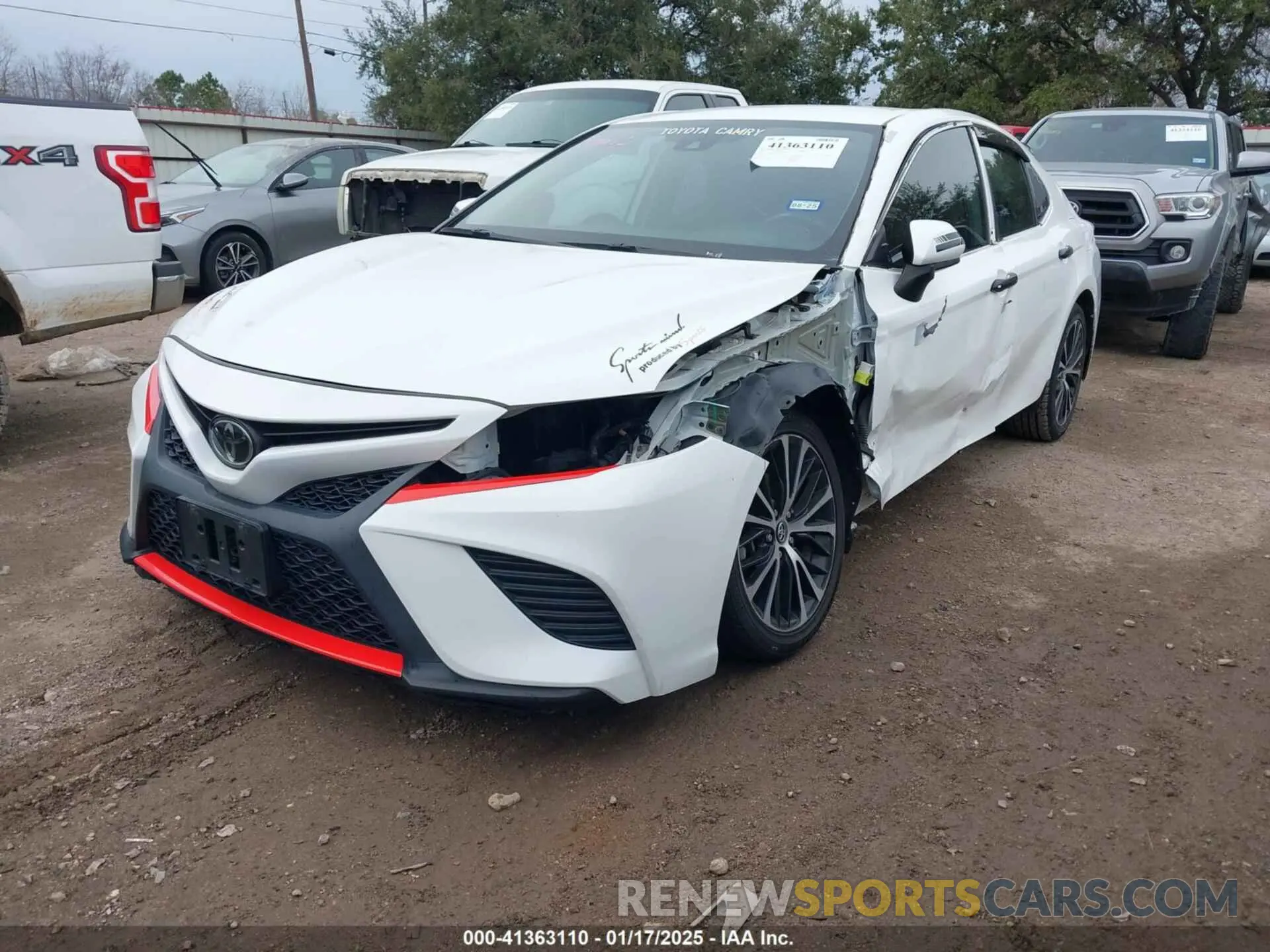 2 Photograph of a damaged car 4T1G11AK3LU944076 TOYOTA CAMRY 2020