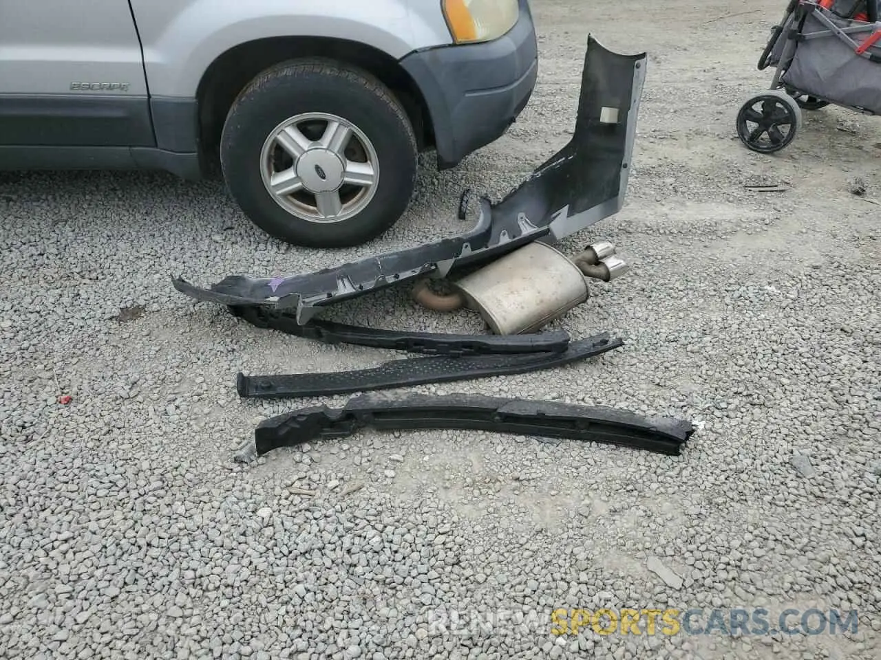 12 Photograph of a damaged car 4T1G11AK3LU944322 TOYOTA CAMRY 2020