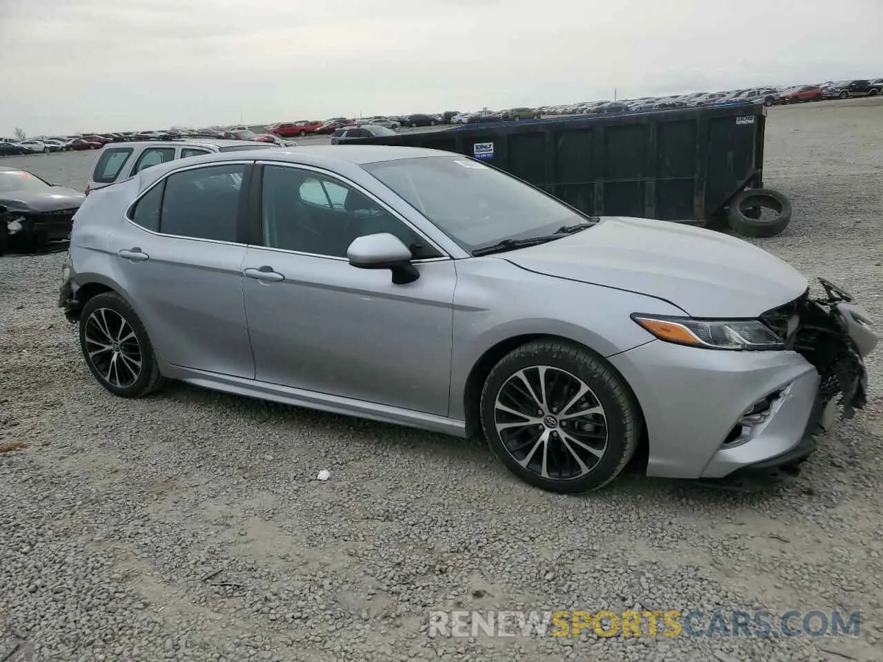 4 Photograph of a damaged car 4T1G11AK3LU944322 TOYOTA CAMRY 2020
