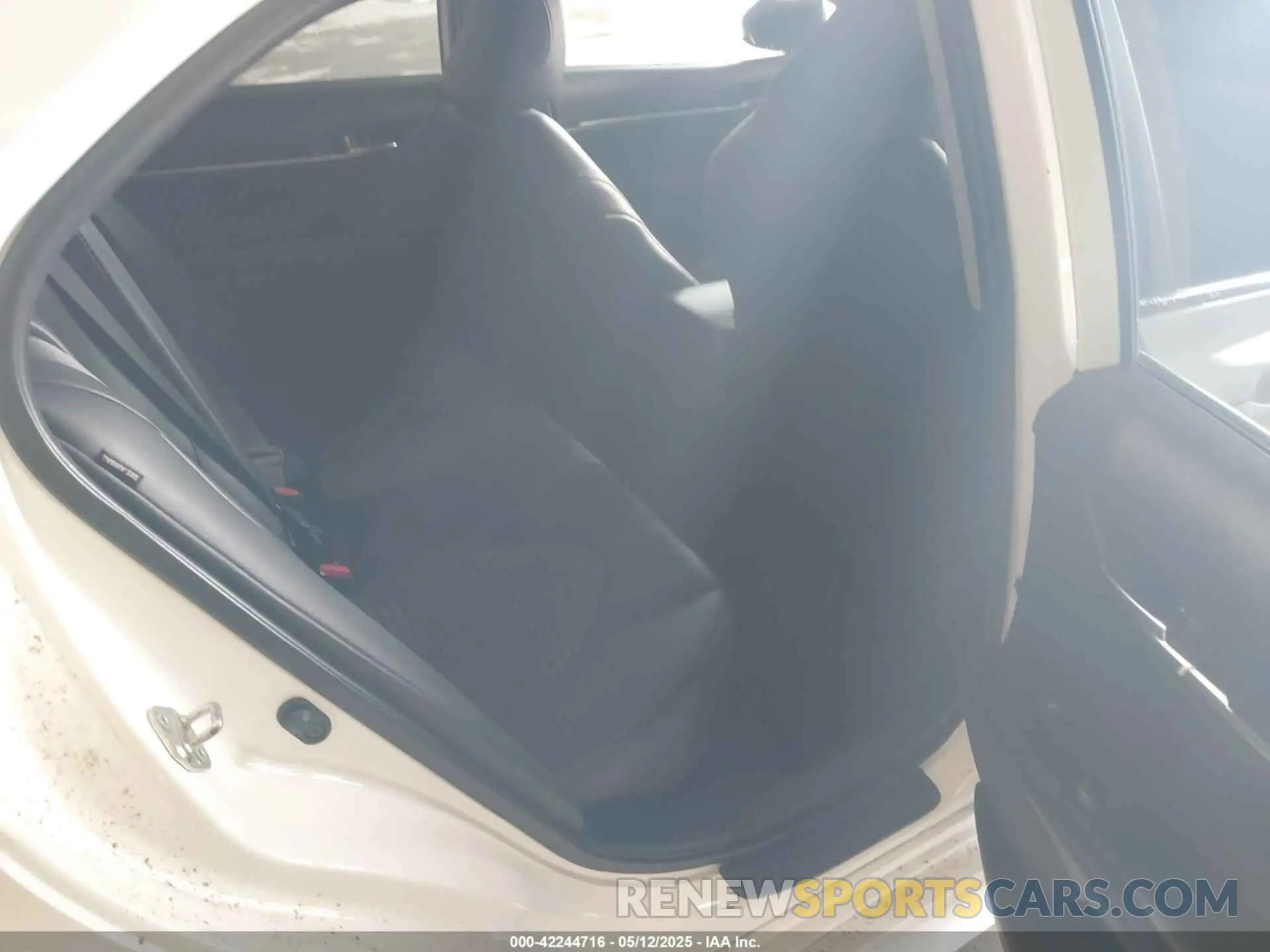 8 Photograph of a damaged car 4T1G11AK3LU944899 TOYOTA CAMRY 2020