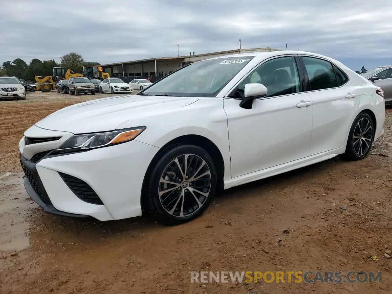 1 Photograph of a damaged car 4T1G11AK3LU955823 TOYOTA CAMRY 2020