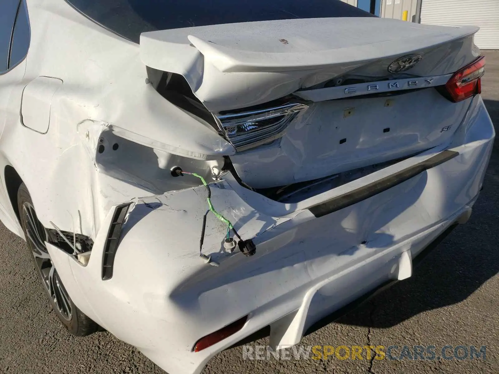 9 Photograph of a damaged car 4T1G11AK3LU979006 TOYOTA CAMRY 2020