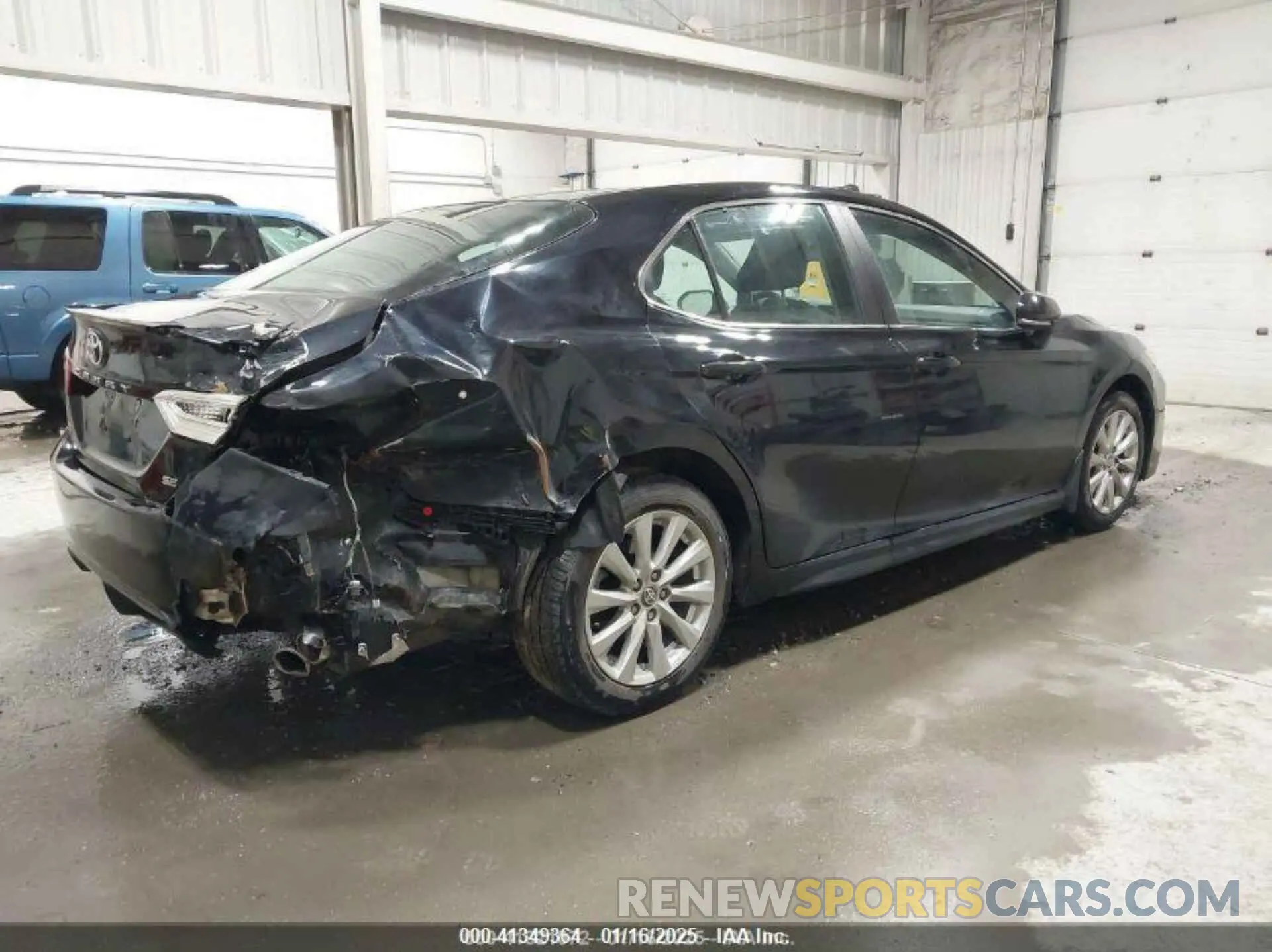 4 Photograph of a damaged car 4T1G11AK3LU980527 TOYOTA CAMRY 2020