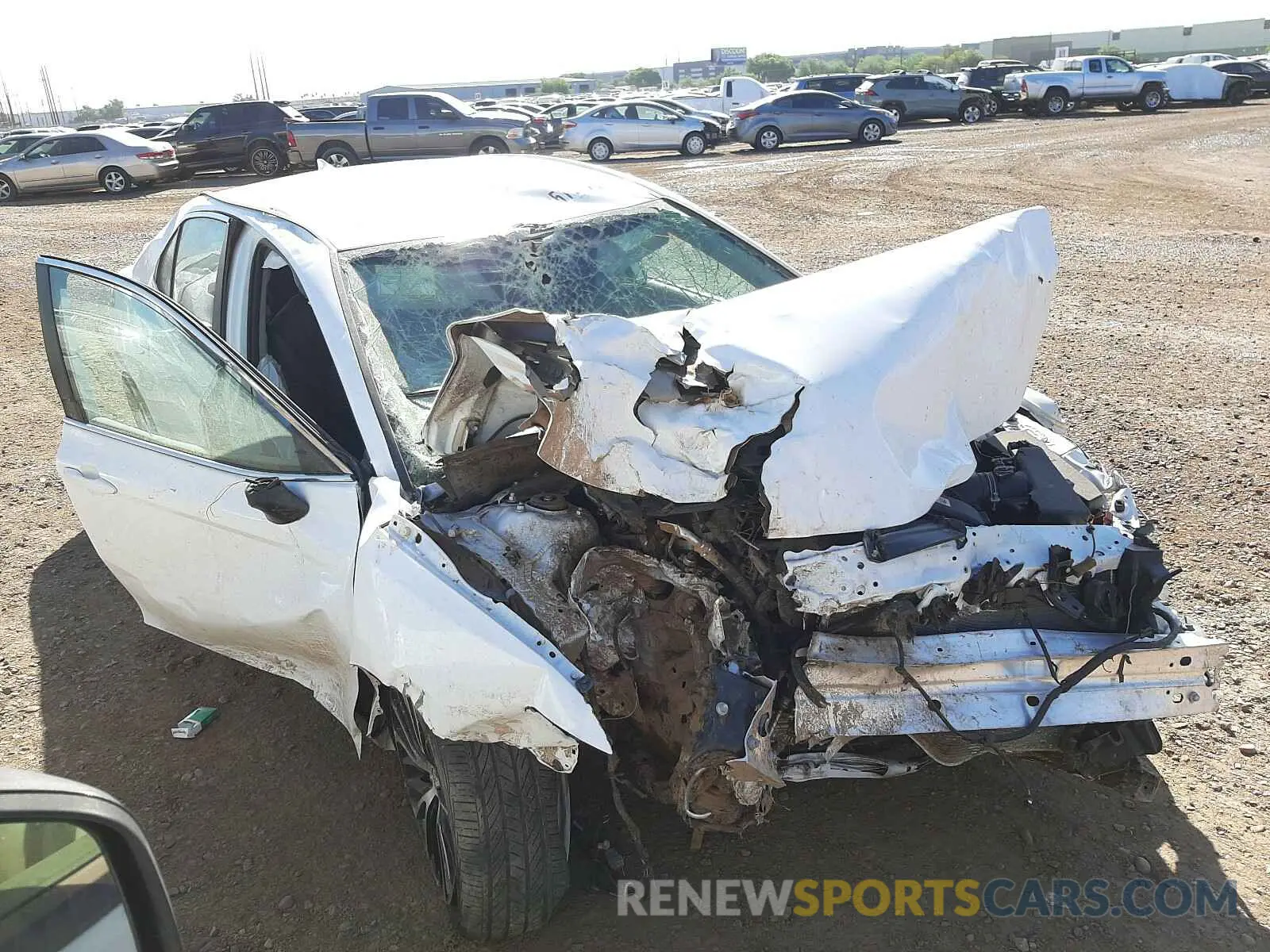 1 Photograph of a damaged car 4T1G11AK4LU324871 TOYOTA CAMRY 2020