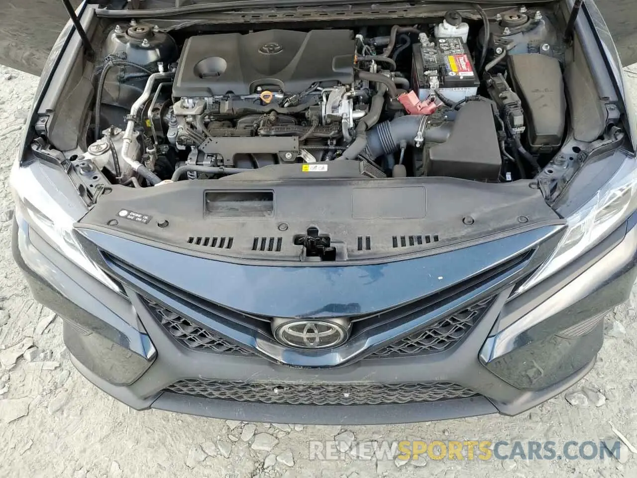11 Photograph of a damaged car 4T1G11AK4LU339287 TOYOTA CAMRY 2020