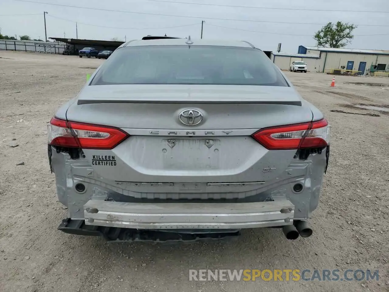 6 Photograph of a damaged car 4T1G11AK4LU341234 TOYOTA CAMRY 2020