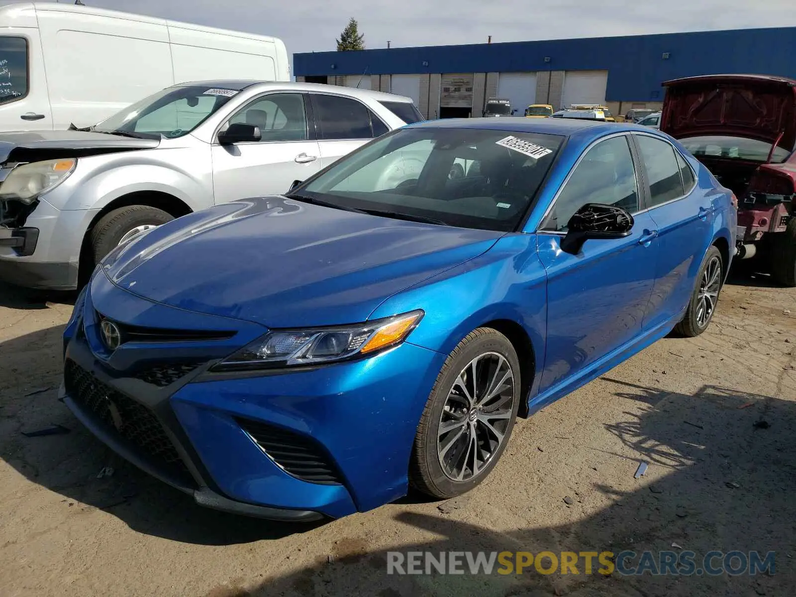 2 Photograph of a damaged car 4T1G11AK4LU345655 TOYOTA CAMRY 2020