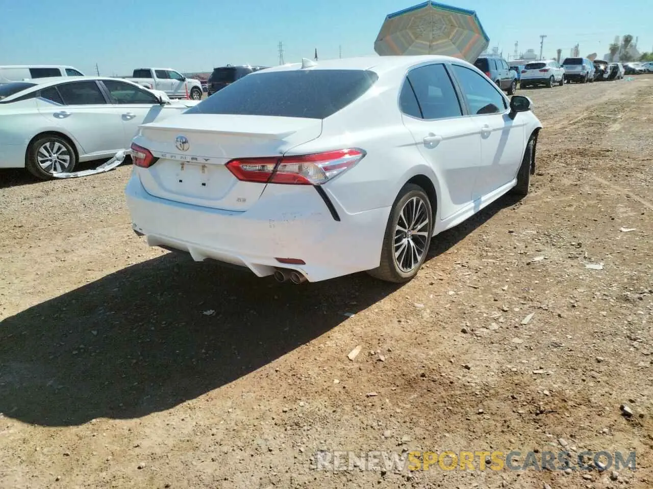 4 Photograph of a damaged car 4T1G11AK4LU920157 TOYOTA CAMRY 2020