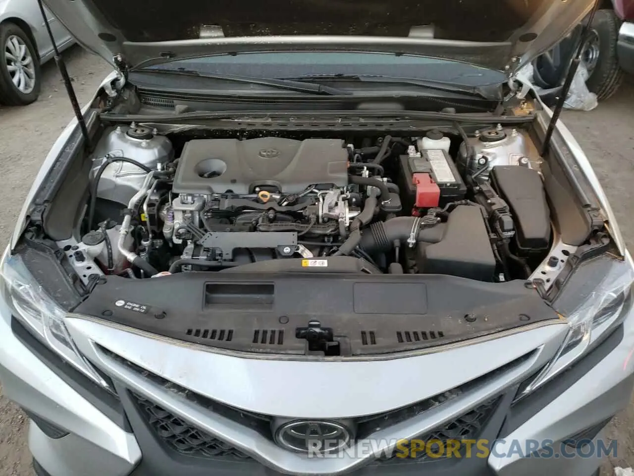 7 Photograph of a damaged car 4T1G11AK4LU923642 TOYOTA CAMRY 2020