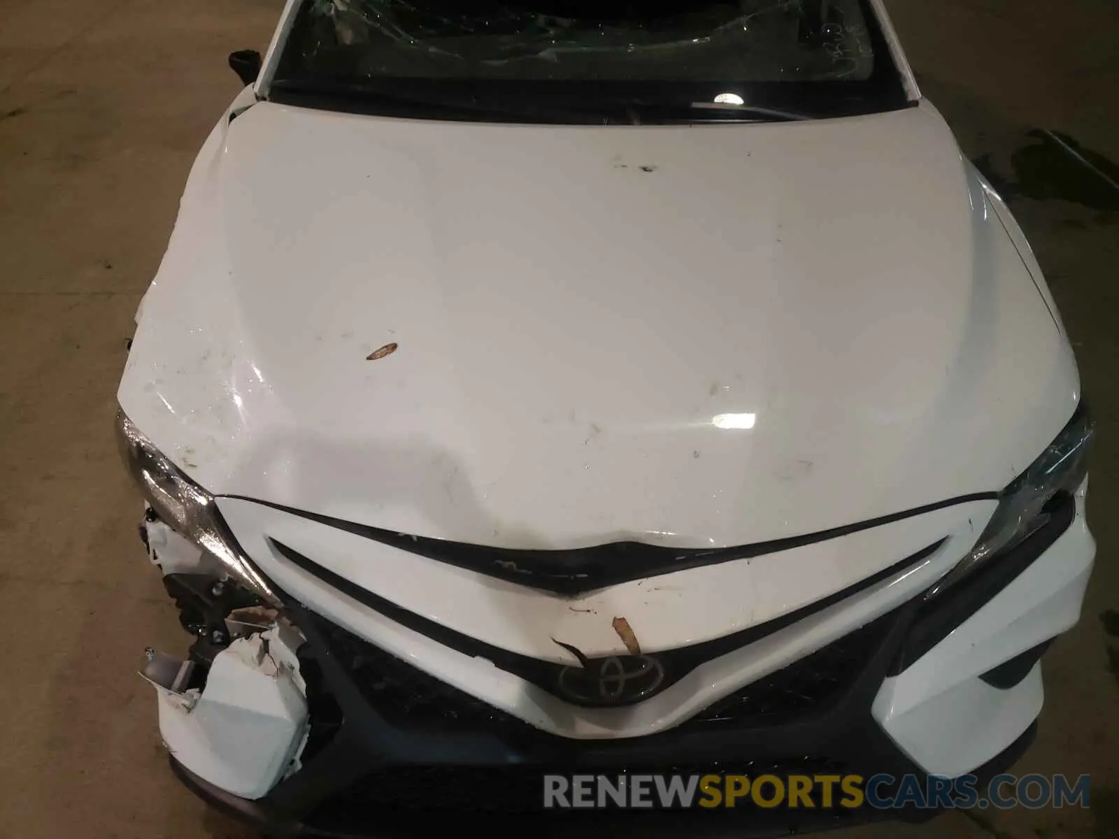 7 Photograph of a damaged car 4T1G11AK4LU930994 TOYOTA CAMRY 2020