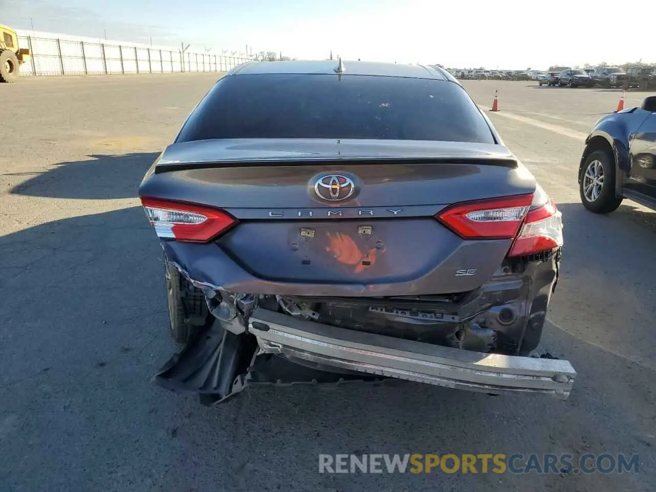 6 Photograph of a damaged car 4T1G11AK4LU939002 TOYOTA CAMRY 2020