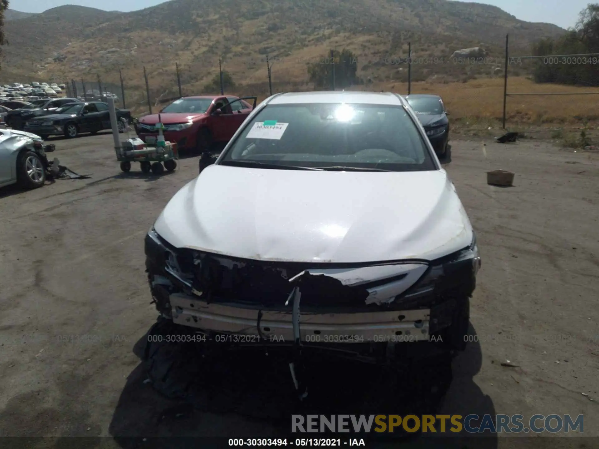 6 Photograph of a damaged car 4T1G11AK4LU940702 TOYOTA CAMRY 2020