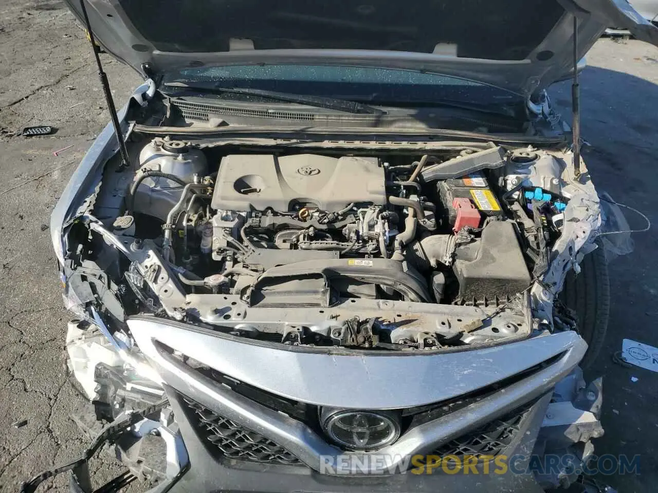 11 Photograph of a damaged car 4T1G11AK4LU951960 TOYOTA CAMRY 2020