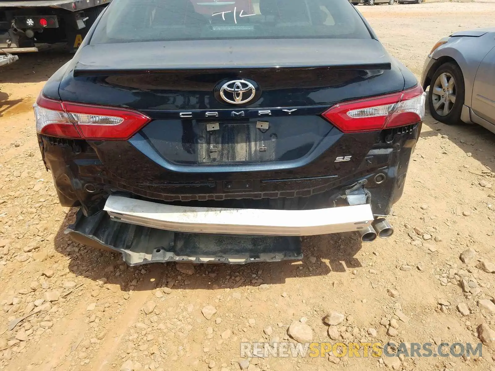 9 Photograph of a damaged car 4T1G11AK4LU955667 TOYOTA CAMRY 2020