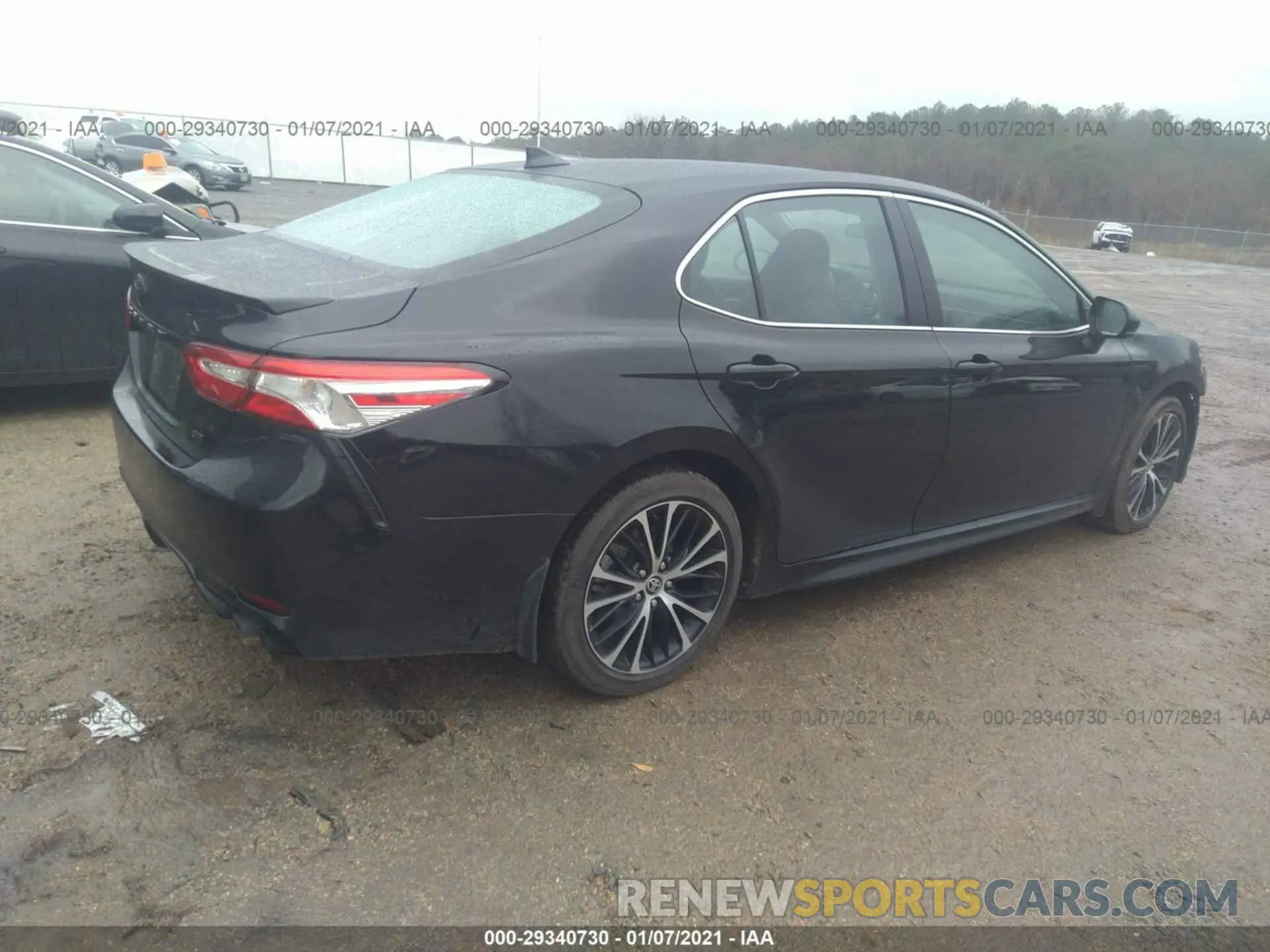 4 Photograph of a damaged car 4T1G11AK4LU960142 TOYOTA CAMRY 2020