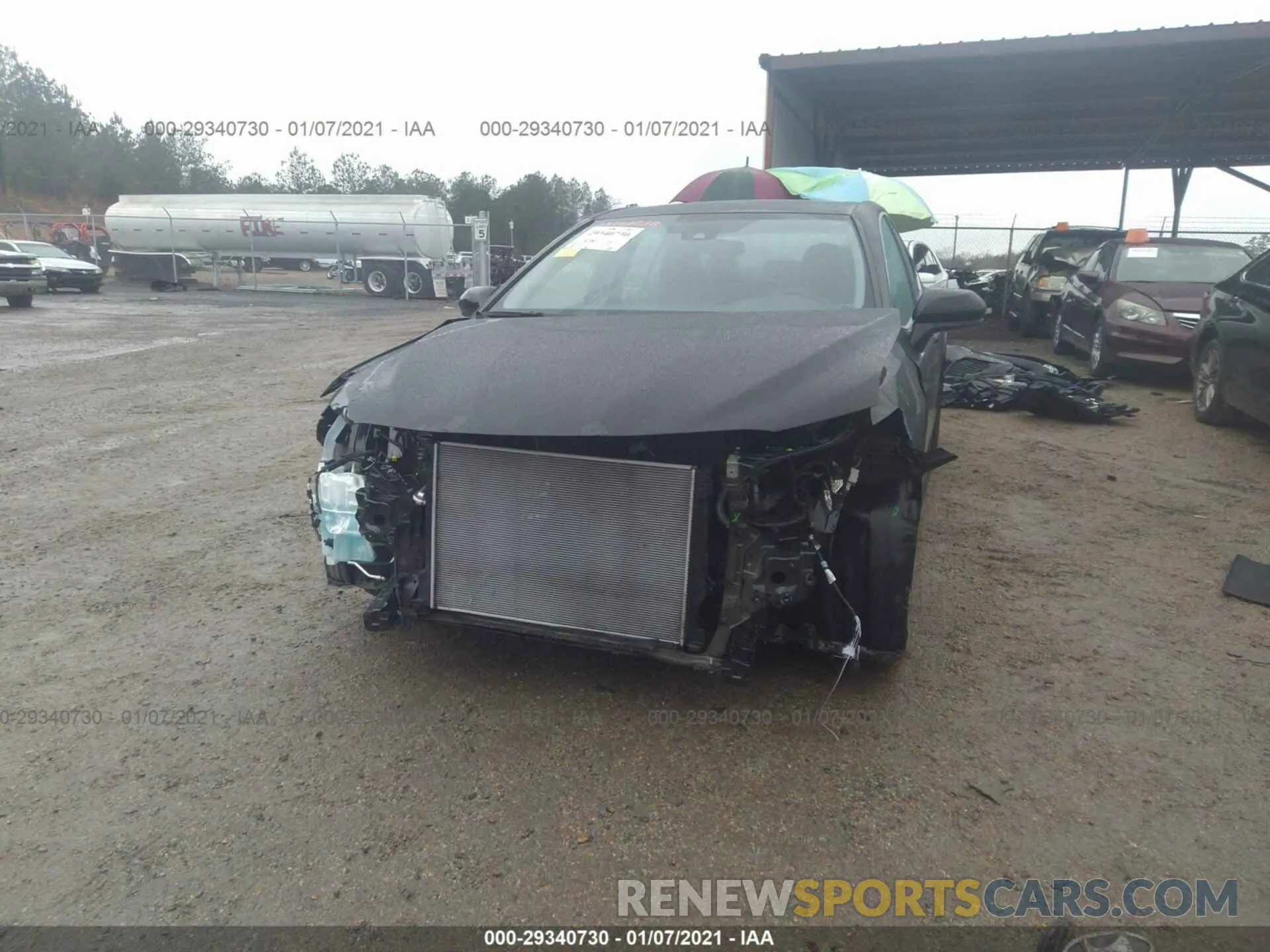 6 Photograph of a damaged car 4T1G11AK4LU960142 TOYOTA CAMRY 2020