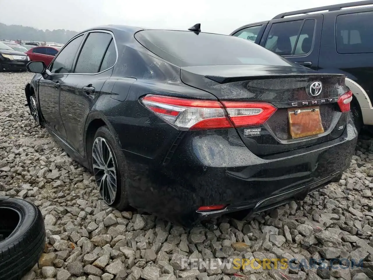 3 Photograph of a damaged car 4T1G11AK4LU961114 TOYOTA CAMRY 2020