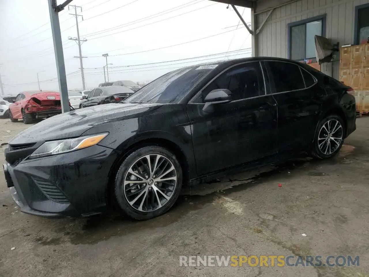 1 Фотография поврежденного автомобиля 4T1G11AK4LU965177 TOYOTA CAMRY 2020