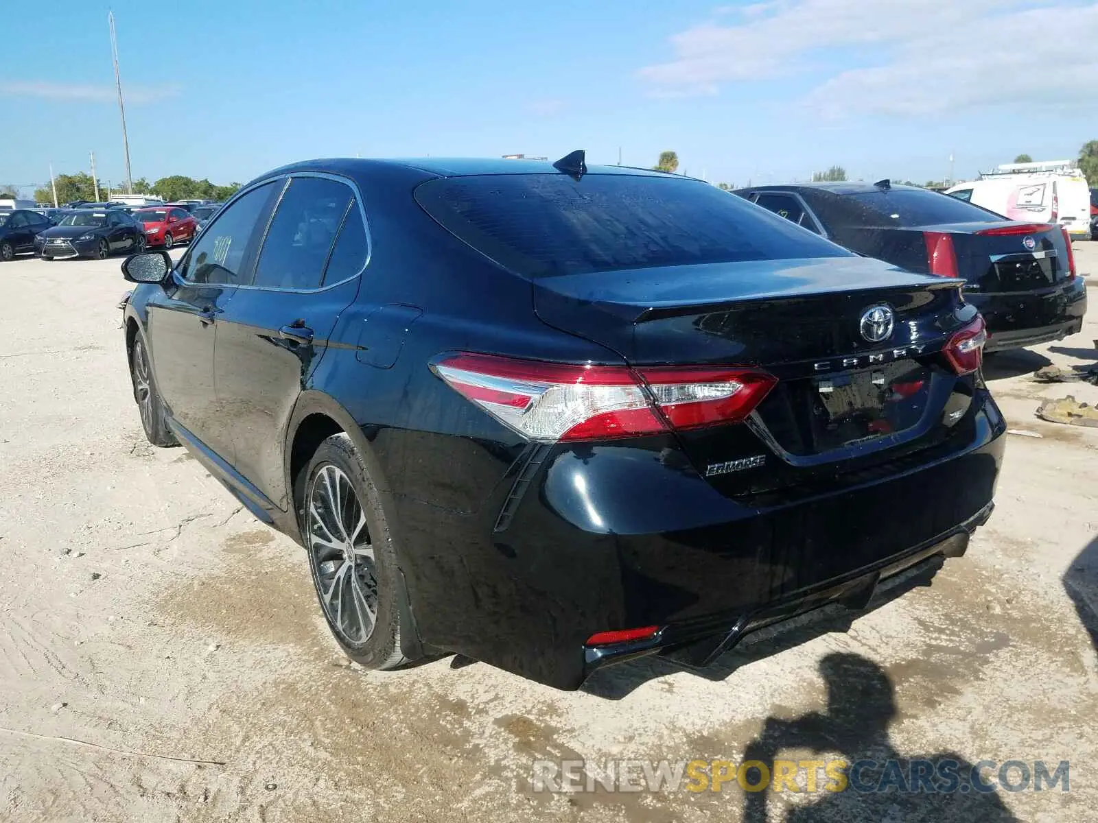 3 Photograph of a damaged car 4T1G11AK4LU983226 TOYOTA CAMRY 2020