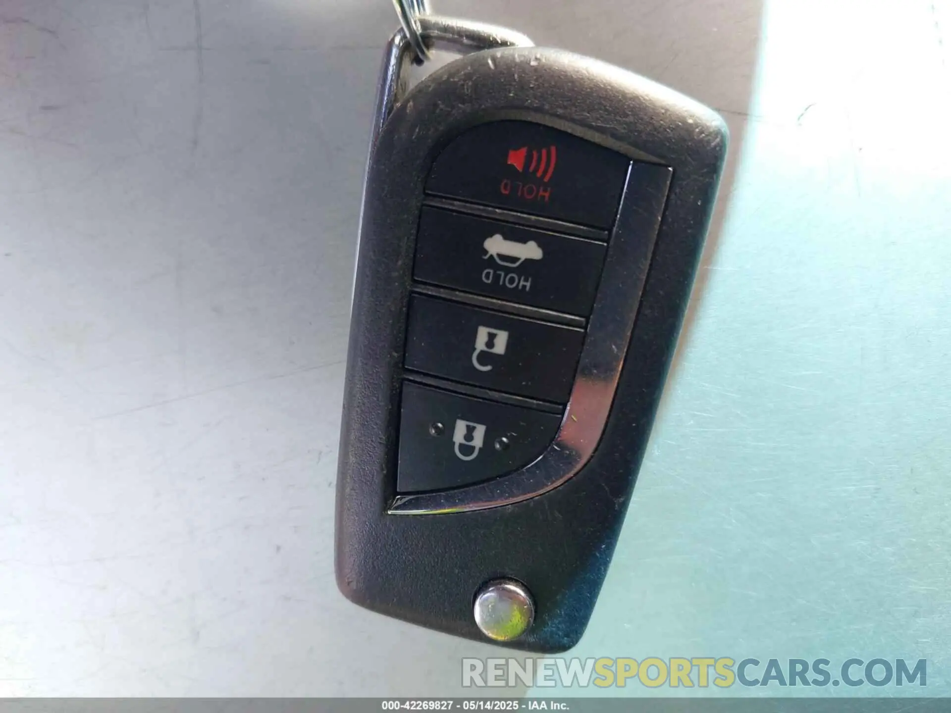 11 Фотография поврежденного автомобиля 4T1G11AK5LU309456 TOYOTA CAMRY 2020