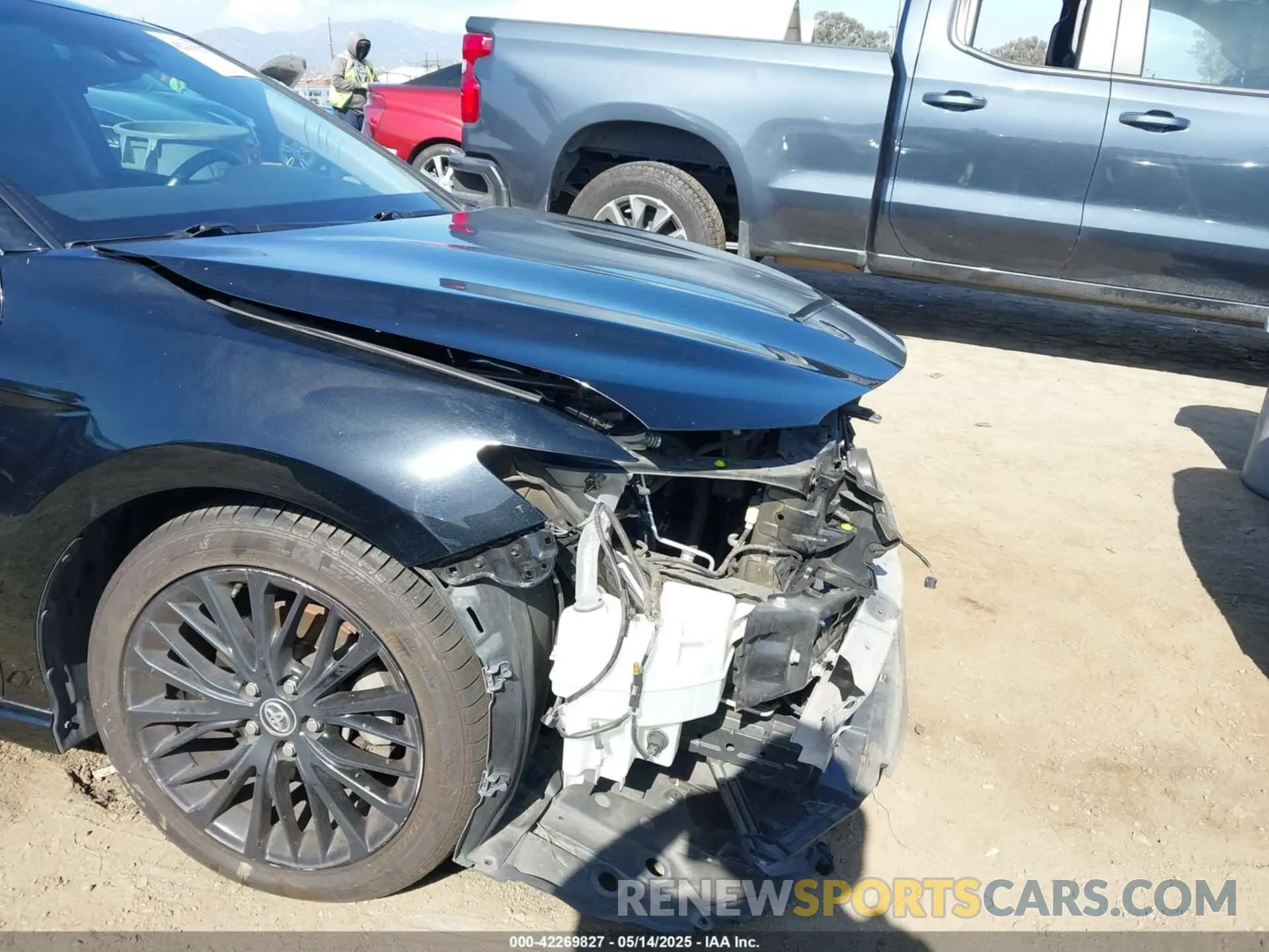6 Фотография поврежденного автомобиля 4T1G11AK5LU309456 TOYOTA CAMRY 2020
