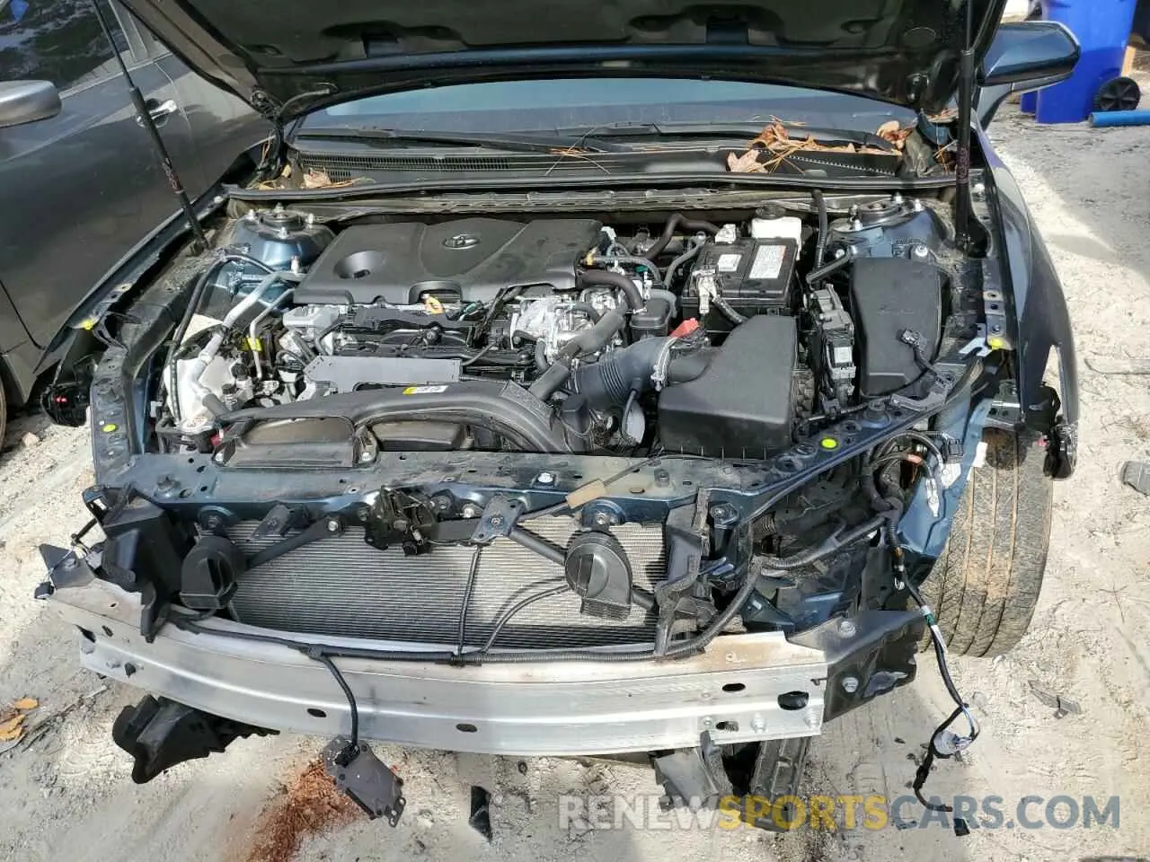 11 Photograph of a damaged car 4T1G11AK5LU315483 TOYOTA CAMRY 2020