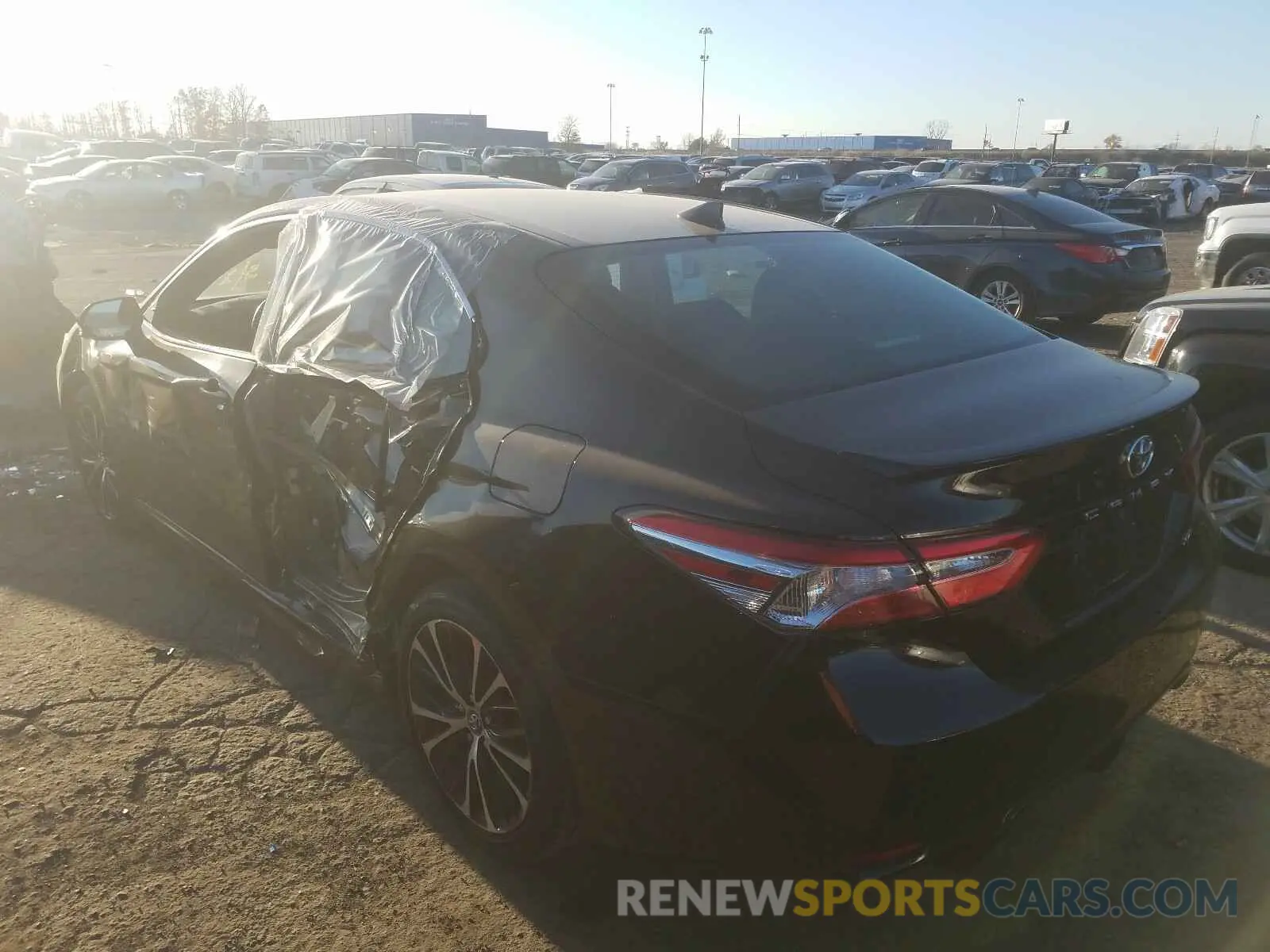 3 Photograph of a damaged car 4T1G11AK5LU333434 TOYOTA CAMRY 2020