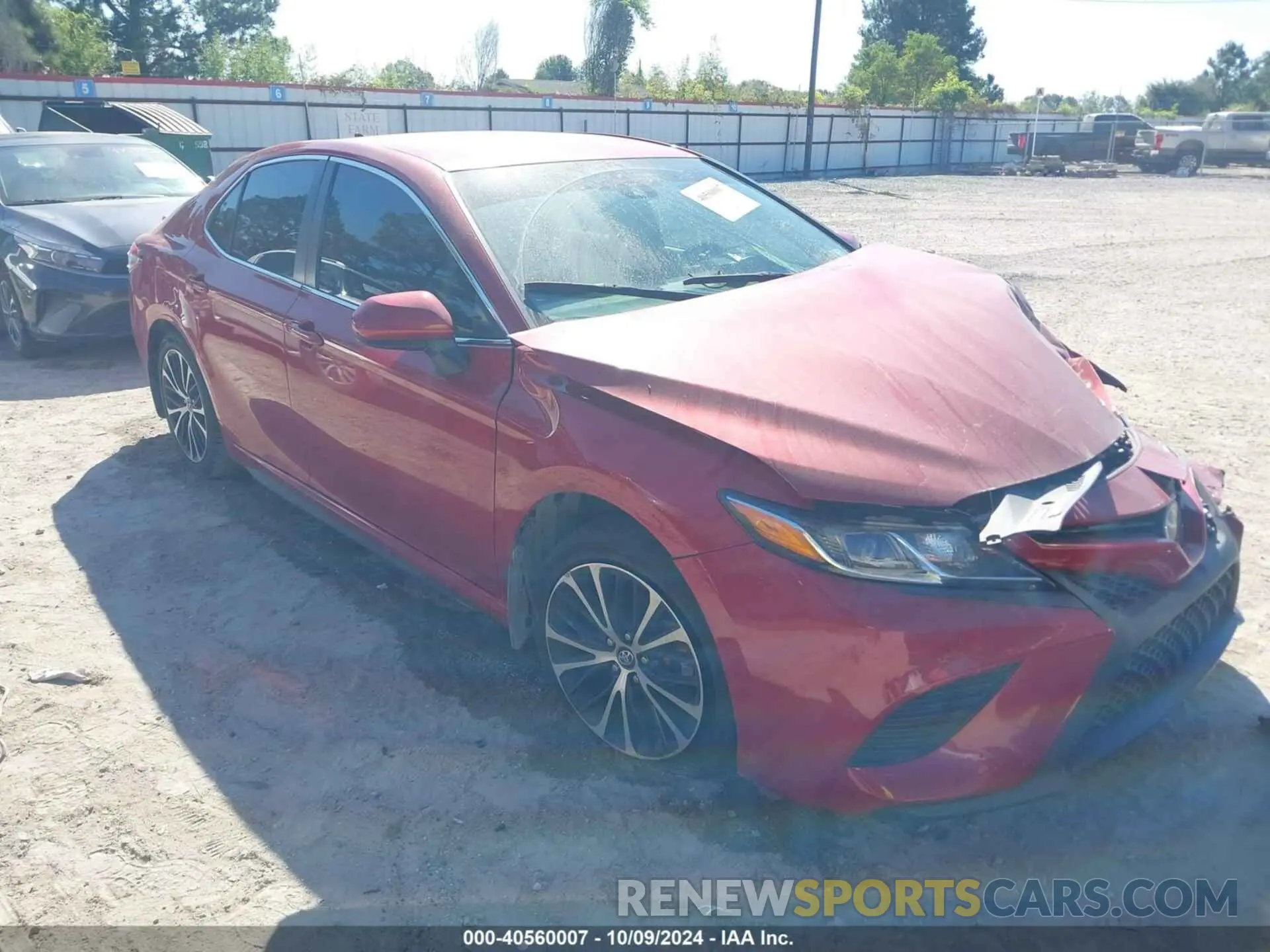 1 Фотография поврежденного автомобиля 4T1G11AK5LU336351 TOYOTA CAMRY 2020