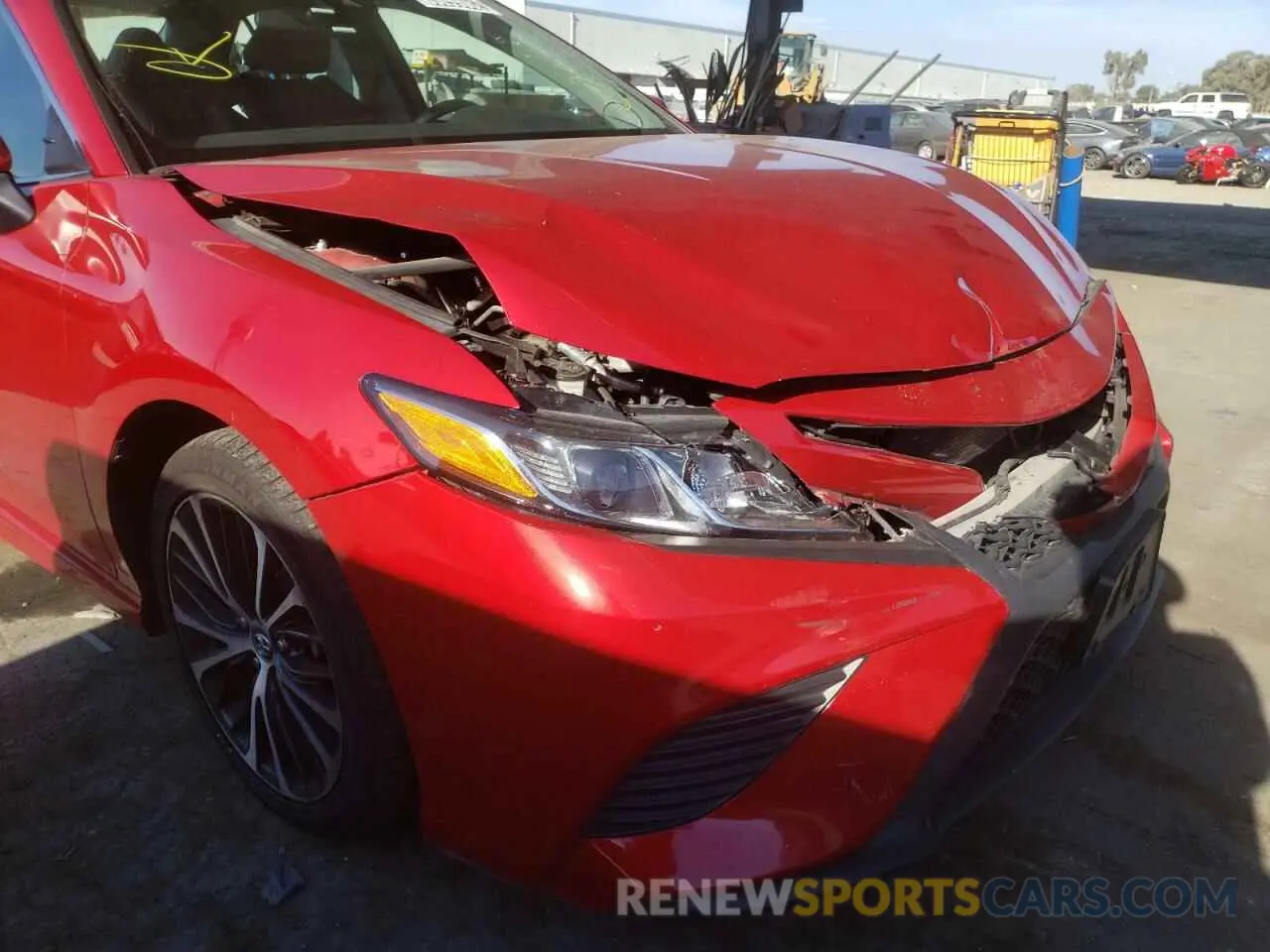 9 Photograph of a damaged car 4T1G11AK5LU348192 TOYOTA CAMRY 2020