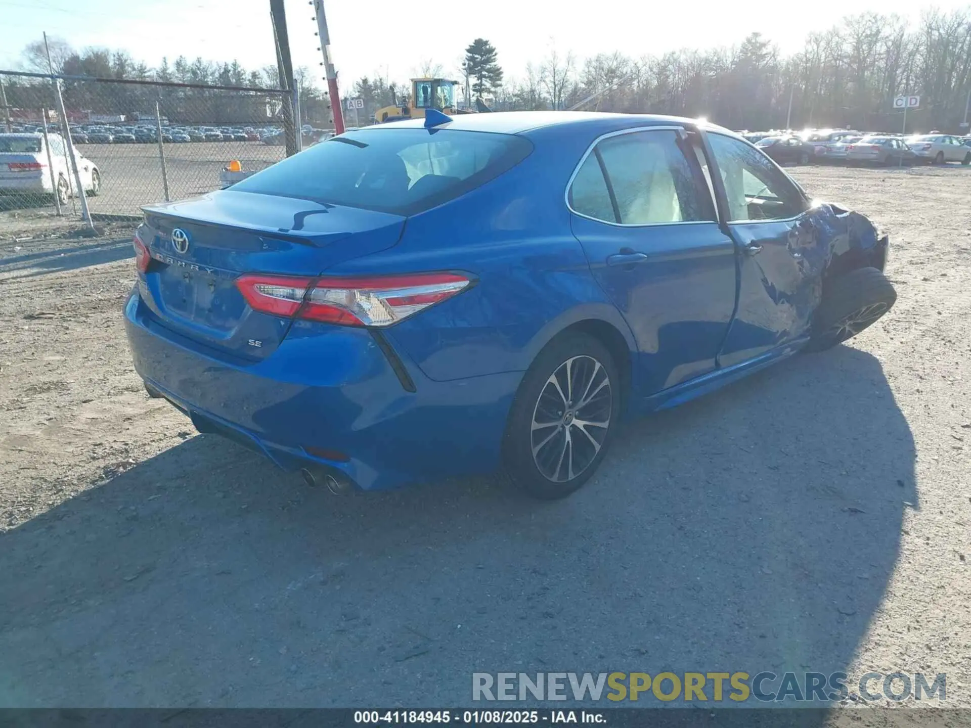 4 Photograph of a damaged car 4T1G11AK5LU374744 TOYOTA CAMRY 2020