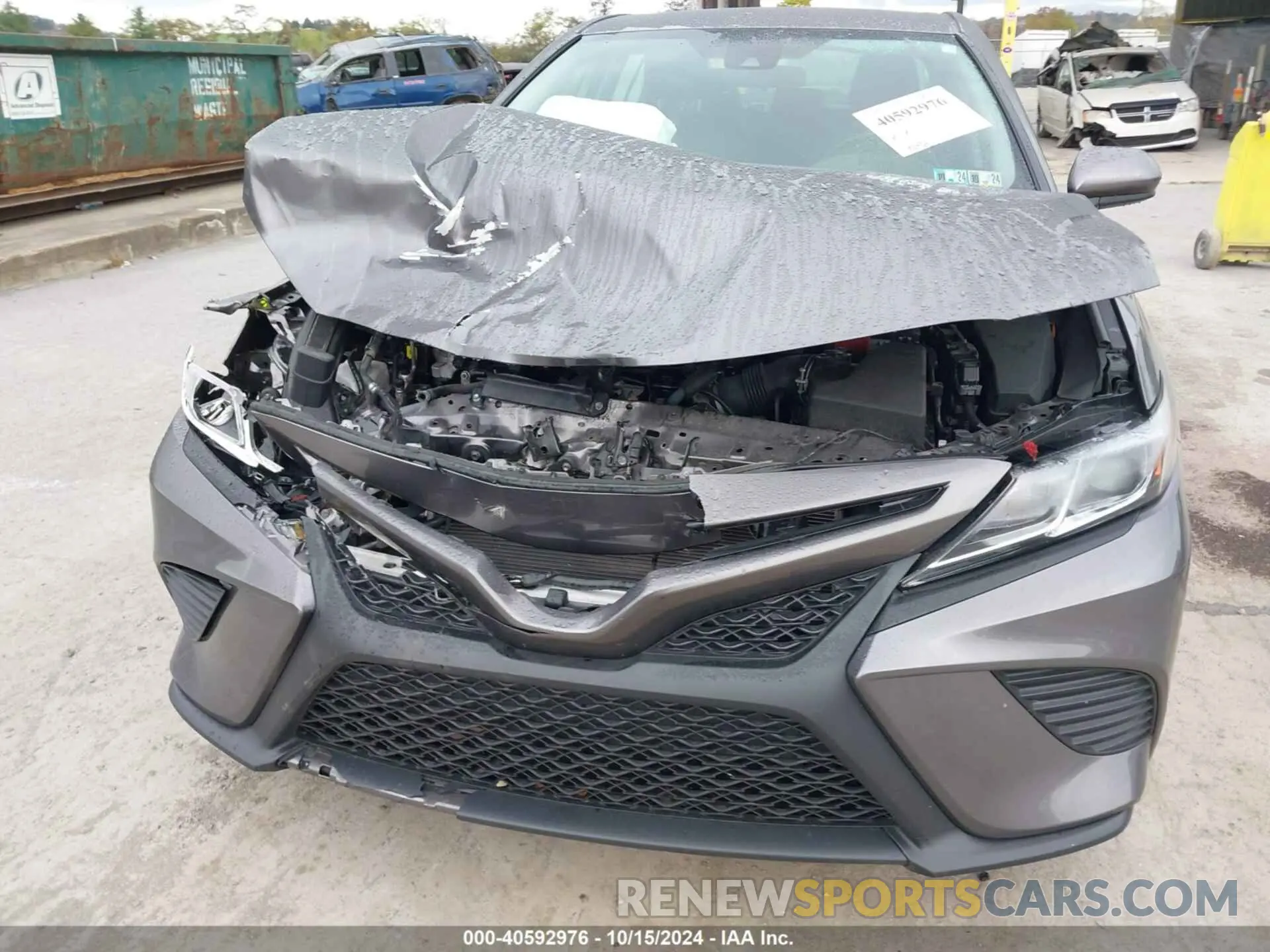 19 Photograph of a damaged car 4T1G11AK5LU505252 TOYOTA CAMRY 2020