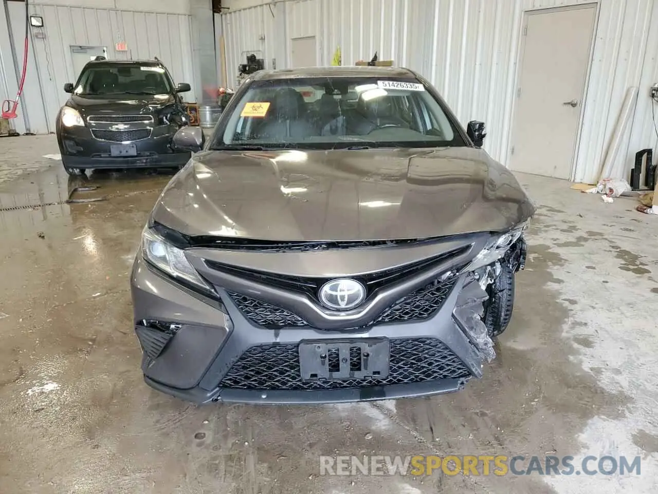 5 Photograph of a damaged car 4T1G11AK5LU880302 TOYOTA CAMRY 2020
