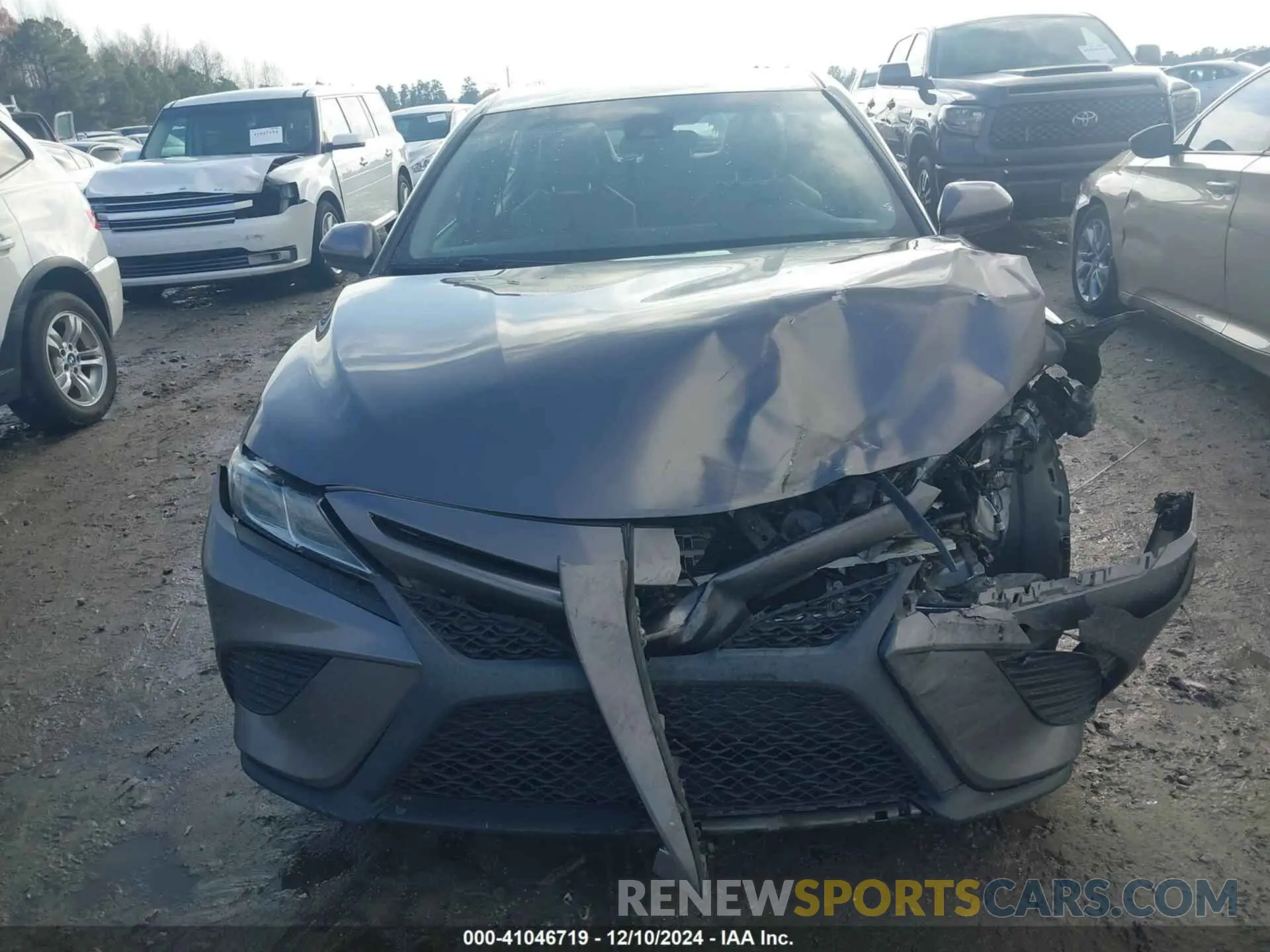 12 Photograph of a damaged car 4T1G11AK5LU891803 TOYOTA CAMRY 2020