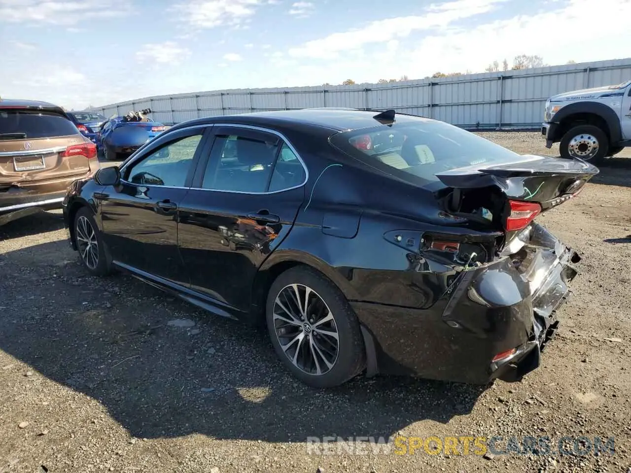 3 Photograph of a damaged car 4T1G11AK5LU934181 TOYOTA CAMRY 2020