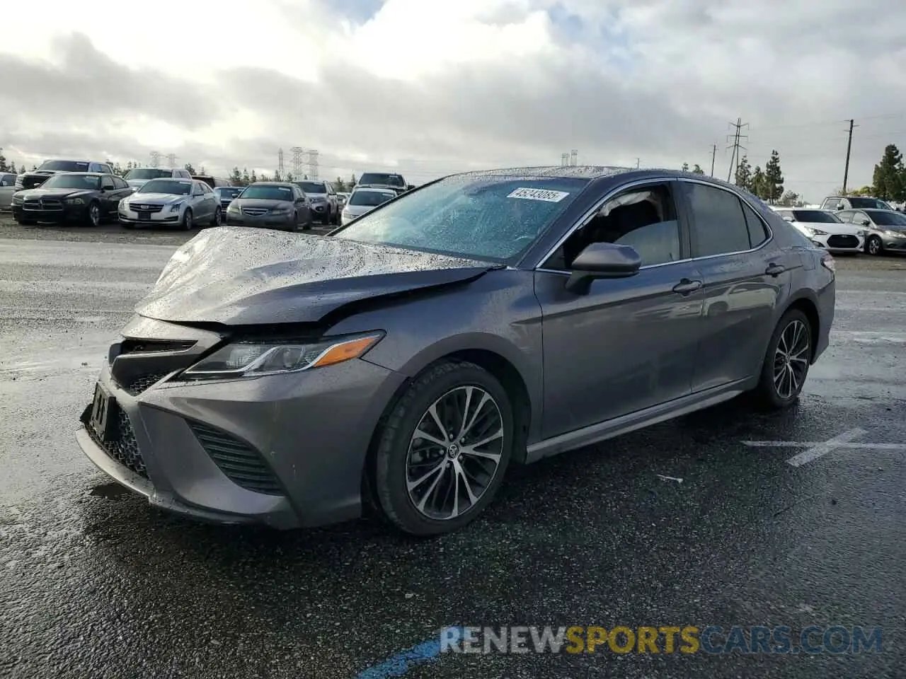 1 Photograph of a damaged car 4T1G11AK5LU946007 TOYOTA CAMRY 2020