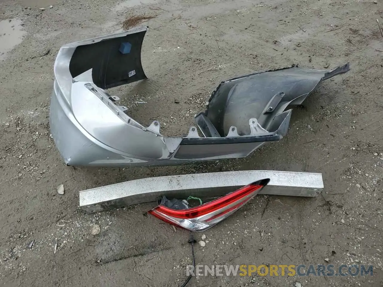 12 Фотография поврежденного автомобиля 4T1G11AK5LU960022 TOYOTA CAMRY 2020