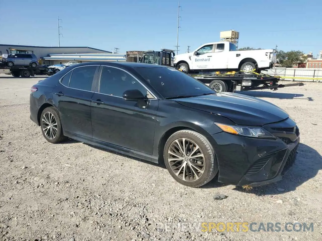 4 Photograph of a damaged car 4T1G11AK5LU987107 TOYOTA CAMRY 2020