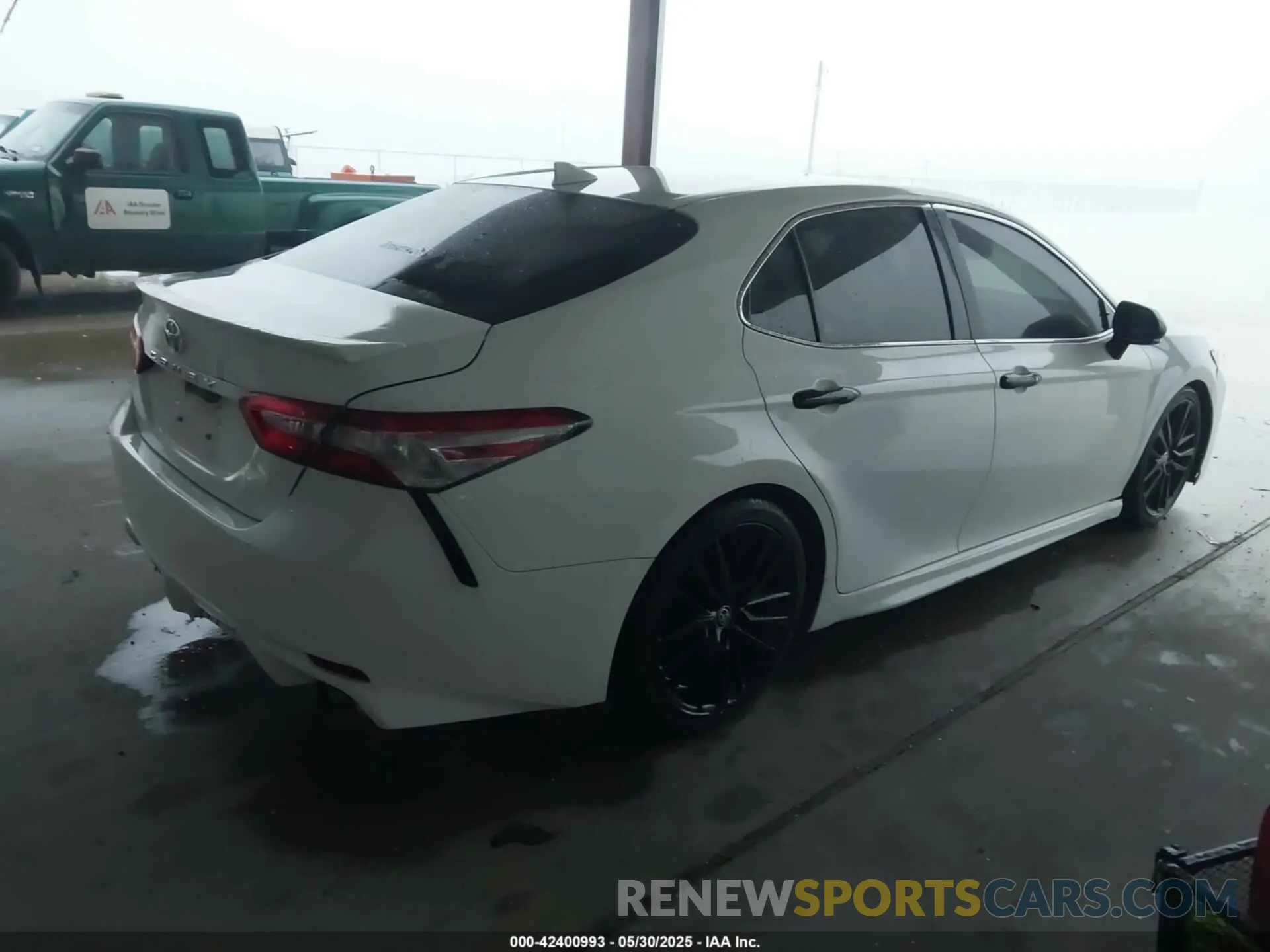 4 Photograph of a damaged car 4T1G11AK6LU310745 TOYOTA CAMRY 2020