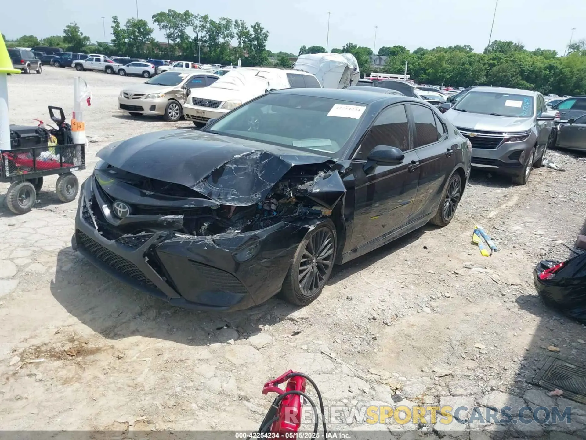 2 Photograph of a damaged car 4T1G11AK6LU311393 TOYOTA CAMRY 2020