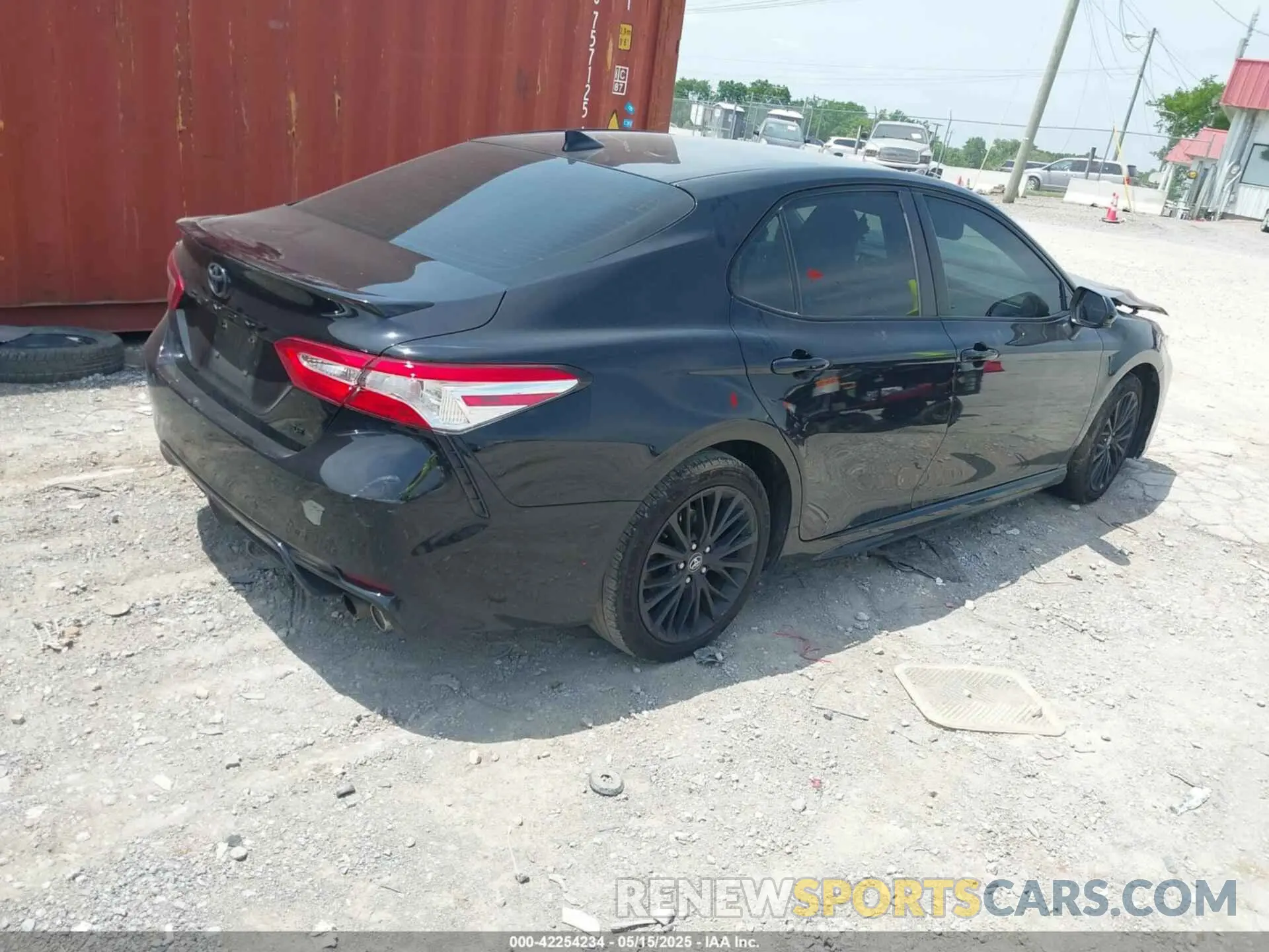 4 Photograph of a damaged car 4T1G11AK6LU311393 TOYOTA CAMRY 2020