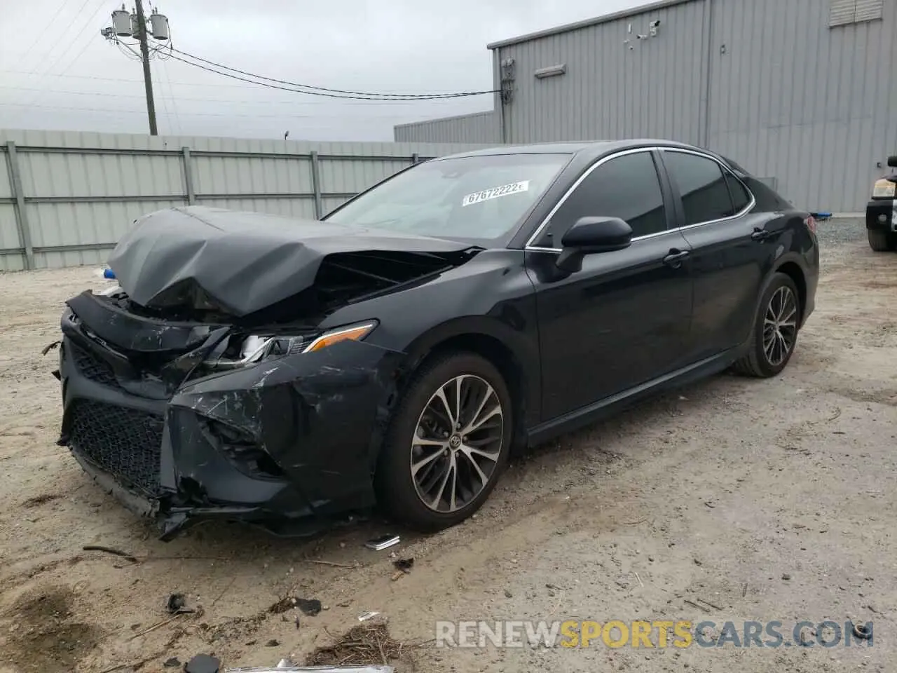 1 Photograph of a damaged car 4T1G11AK6LU313905 TOYOTA CAMRY 2020