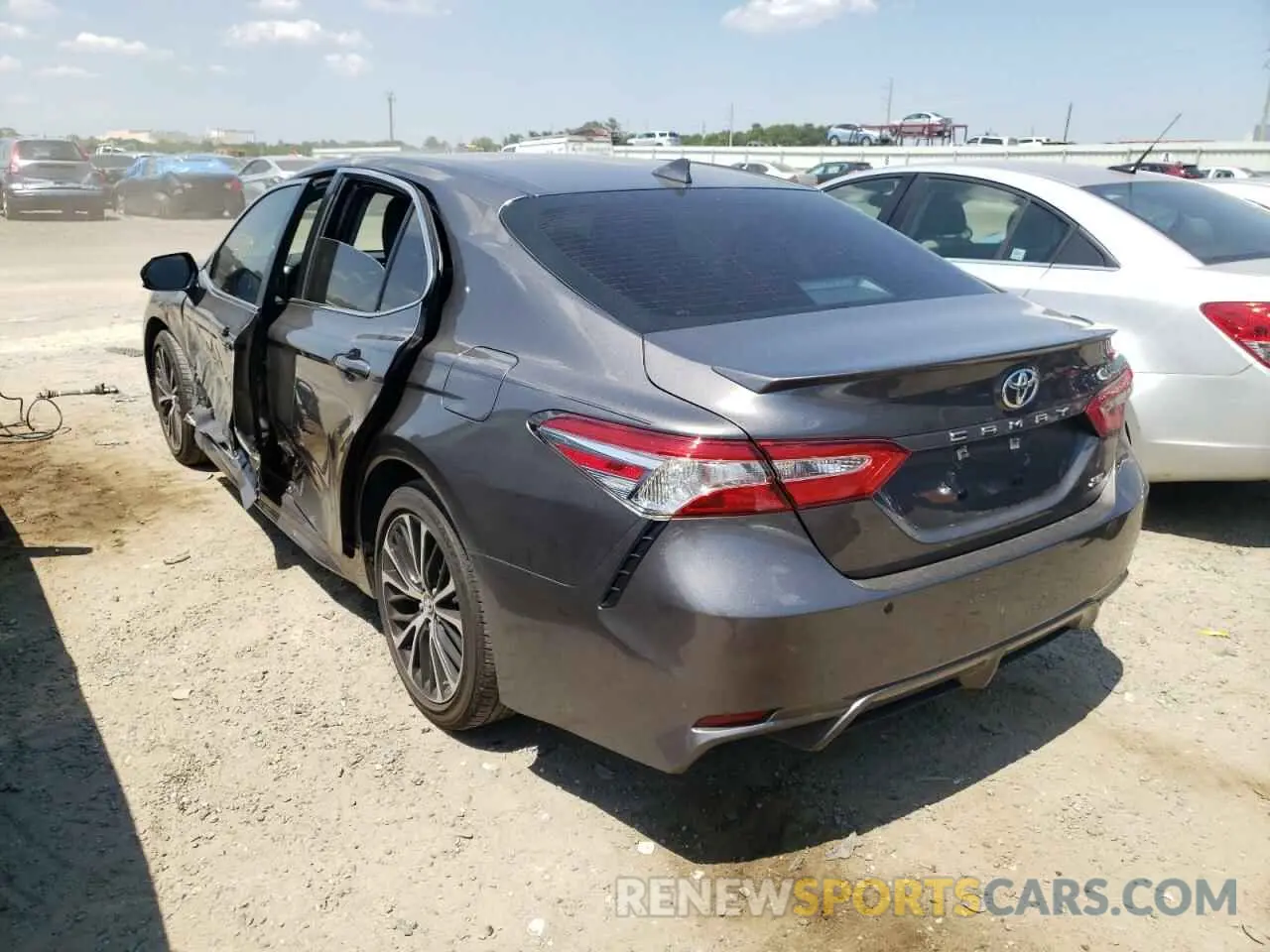 3 Photograph of a damaged car 4T1G11AK6LU322877 TOYOTA CAMRY 2020