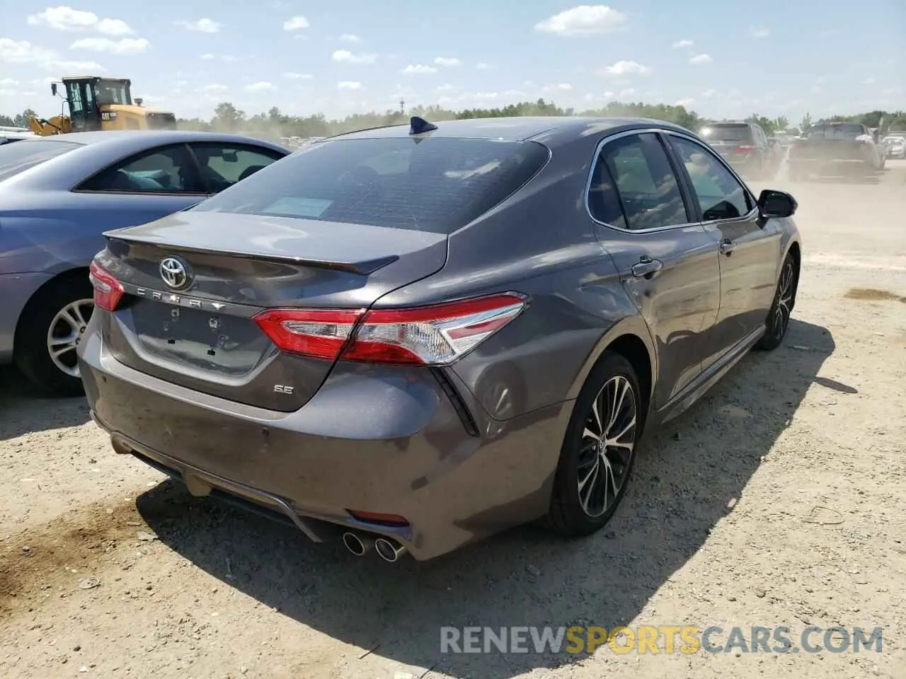 4 Photograph of a damaged car 4T1G11AK6LU322877 TOYOTA CAMRY 2020