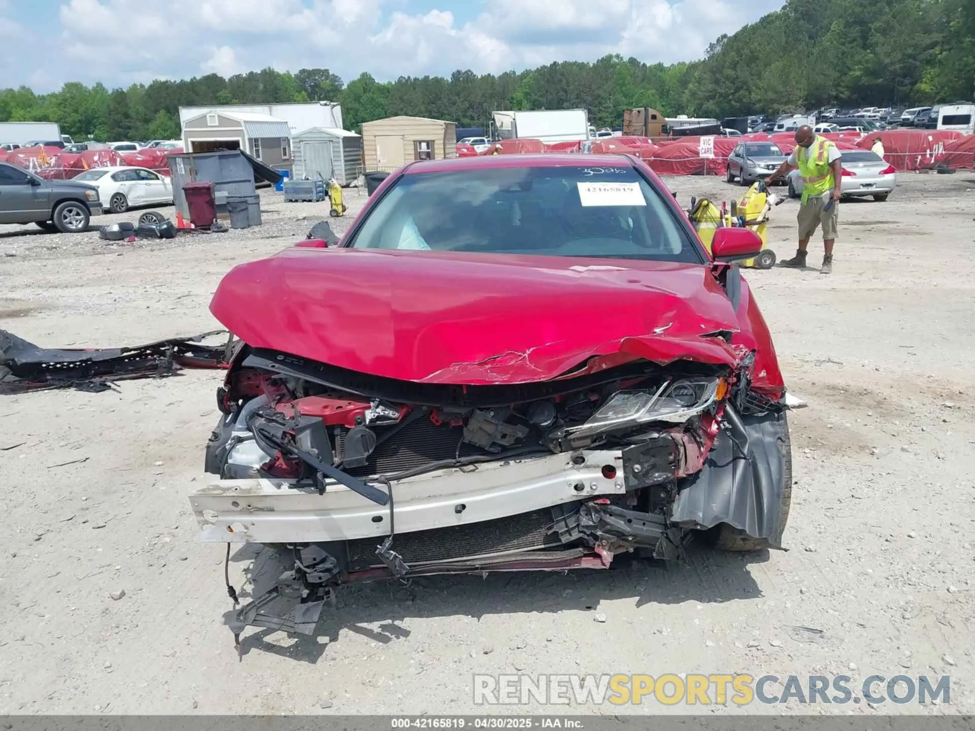 13 Photograph of a damaged car 4T1G11AK6LU323026 TOYOTA CAMRY 2020