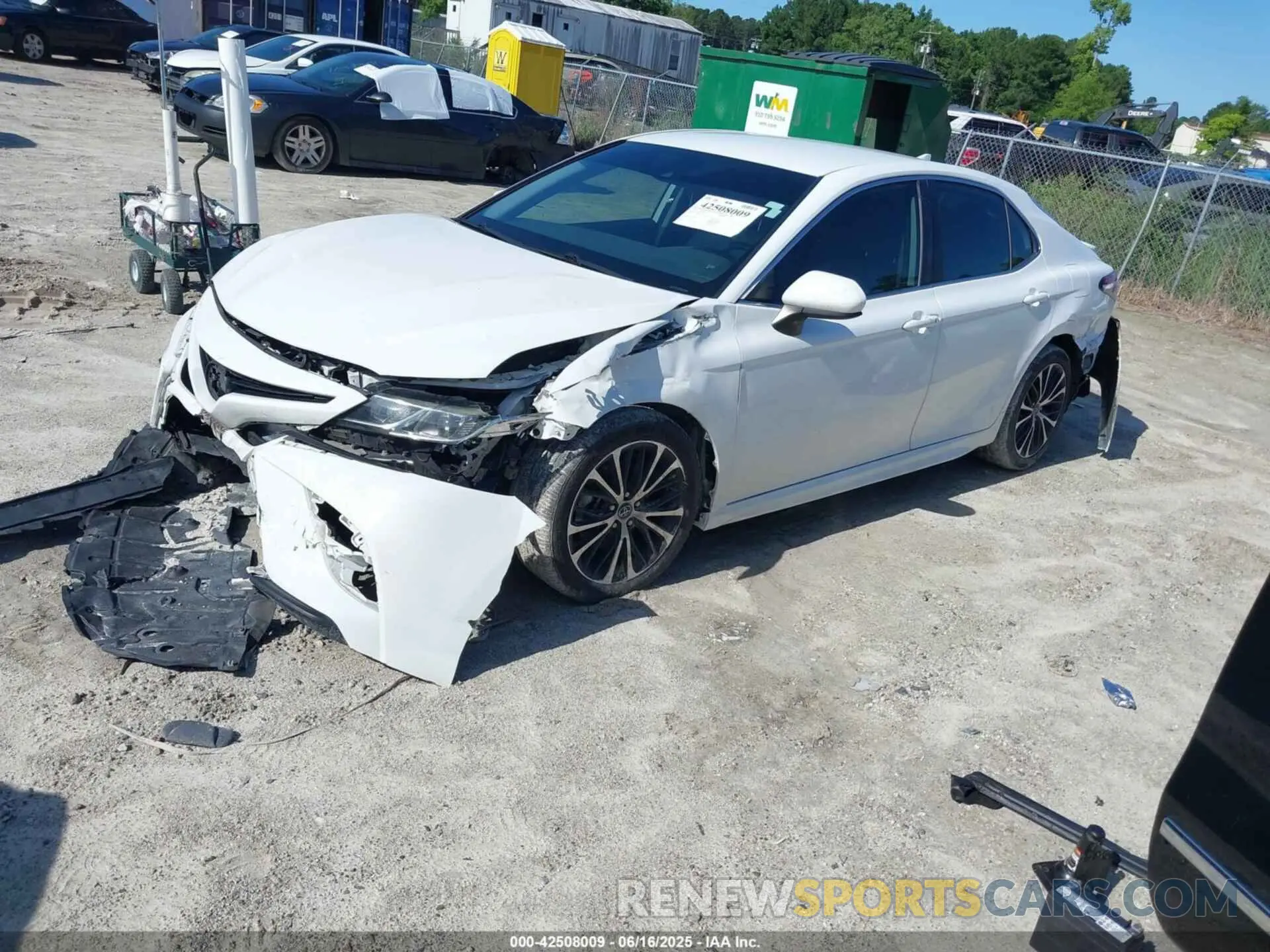 2 Фотография поврежденного автомобиля 4T1G11AK6LU334771 TOYOTA CAMRY 2020